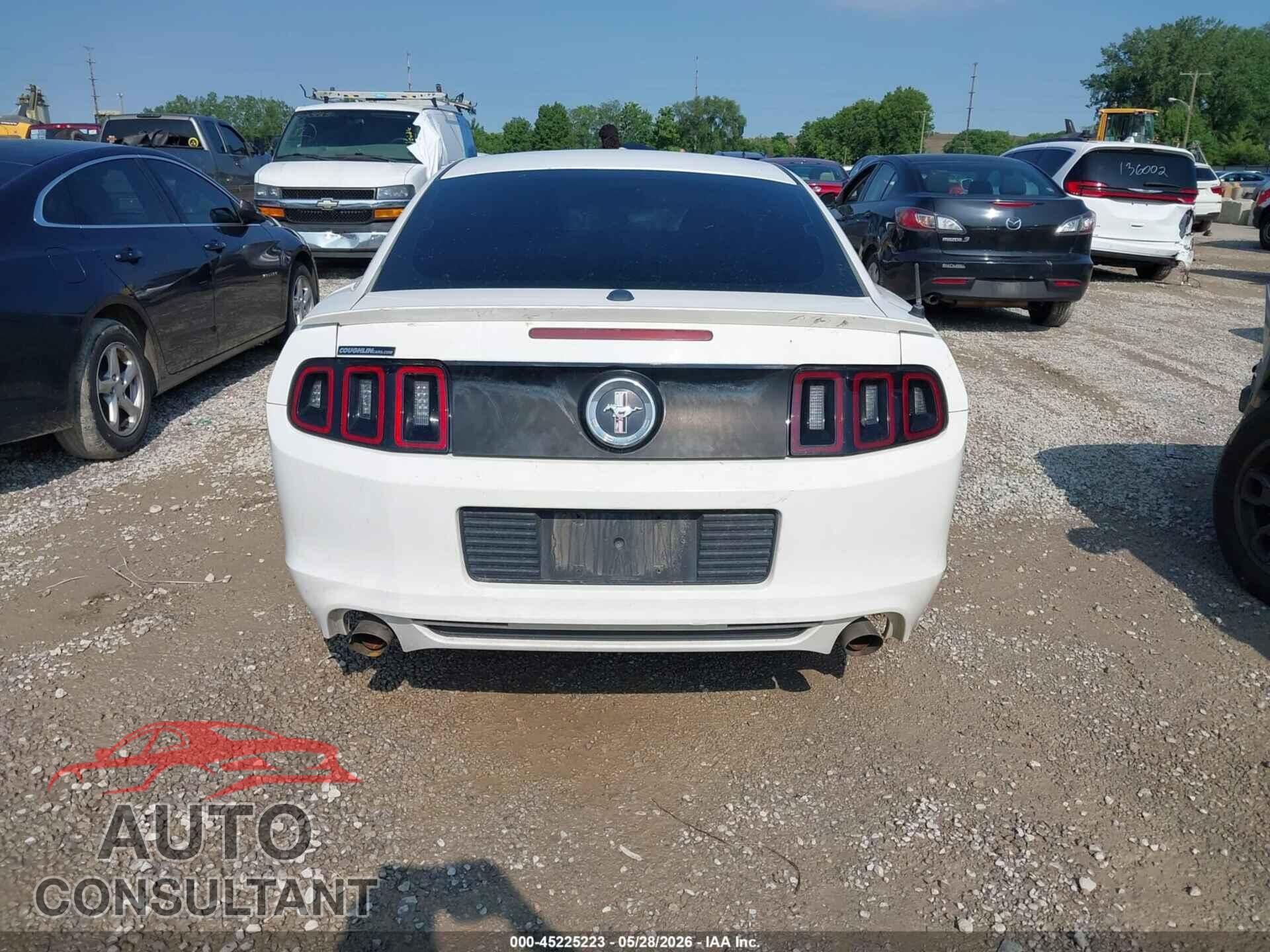 FORD MUSTANG 2013 - 1ZVBP8AM0D5260425