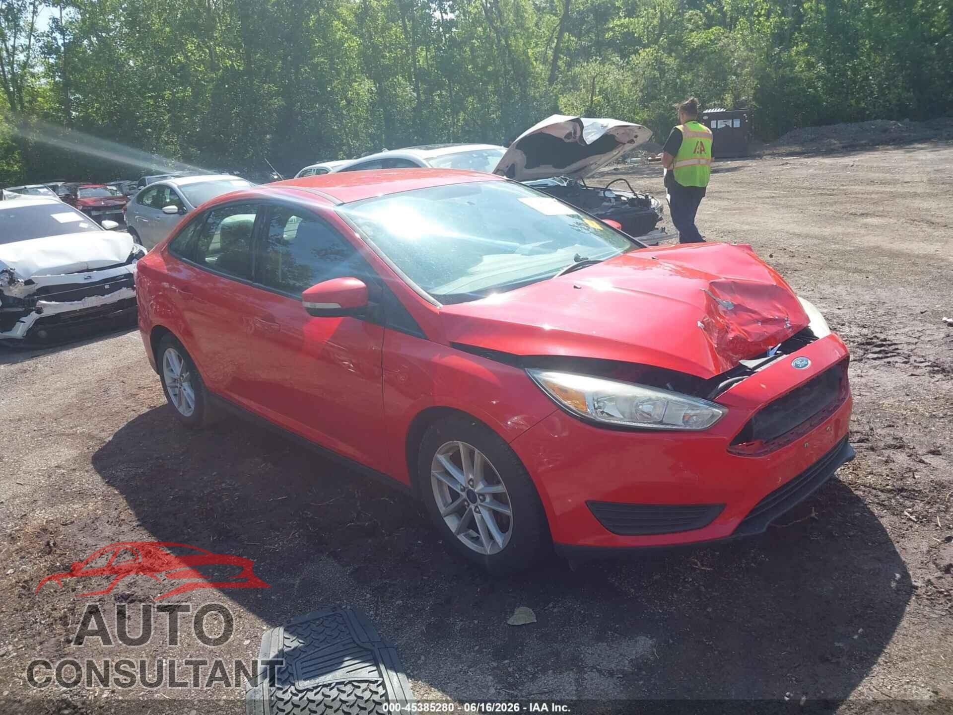 FORD FOCUS 2015 - 1FADP3F26FL217685