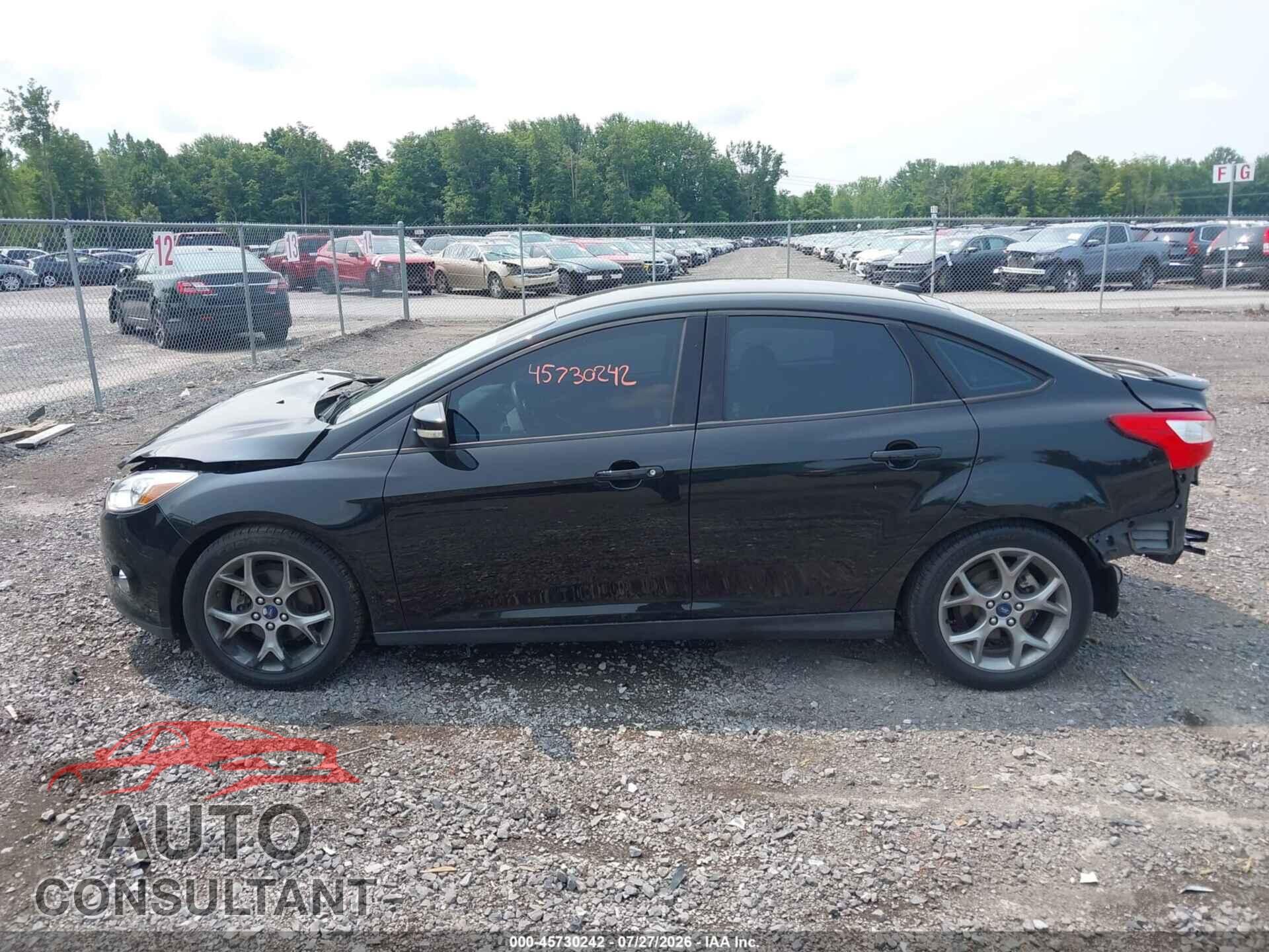 FORD FOCUS 2014 - 1FADP3F28EL202359
