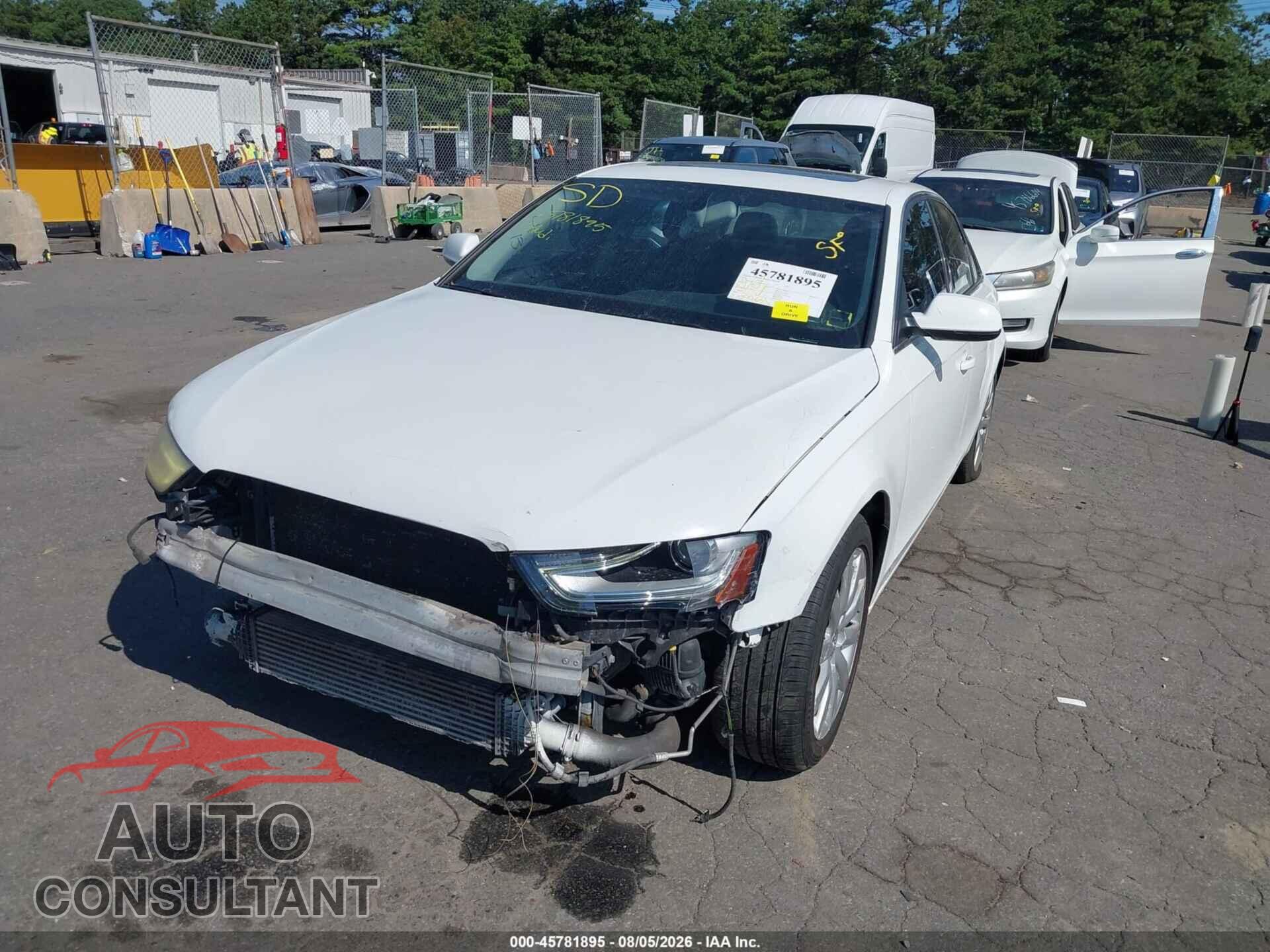 AUDI A4 2013 - WAUBFAFL9DN006593