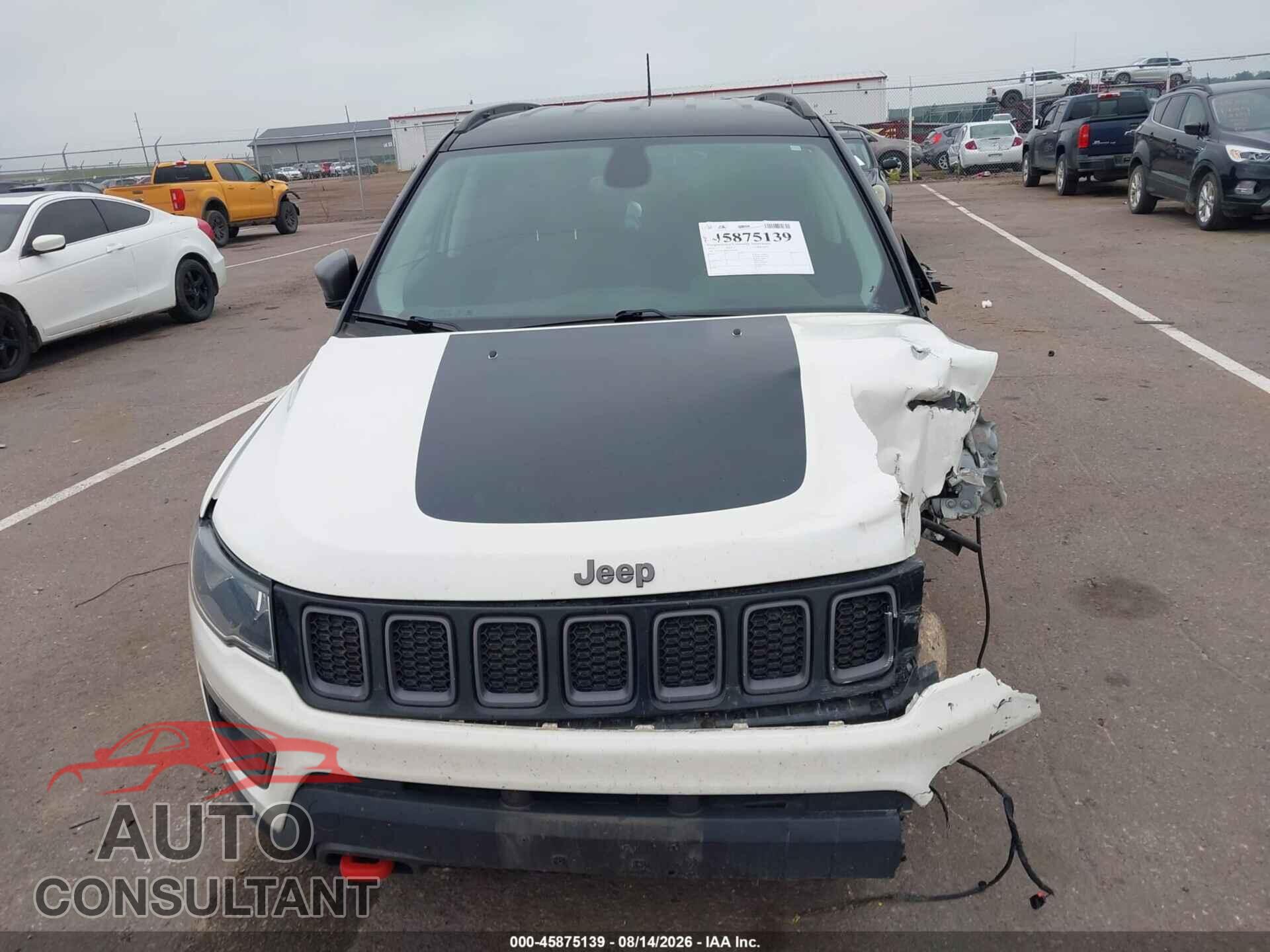 JEEP COMPASS 2019 - 3C4NJDDB4KT846496