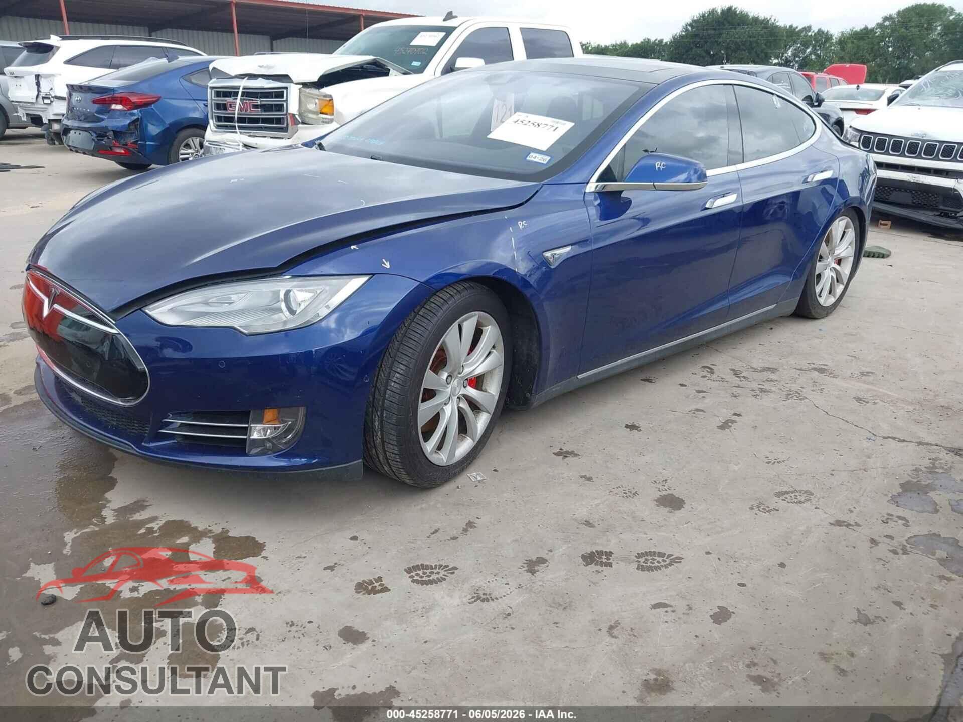 TESLA MODEL S 2016 - 5YJSA1E4XGF136901