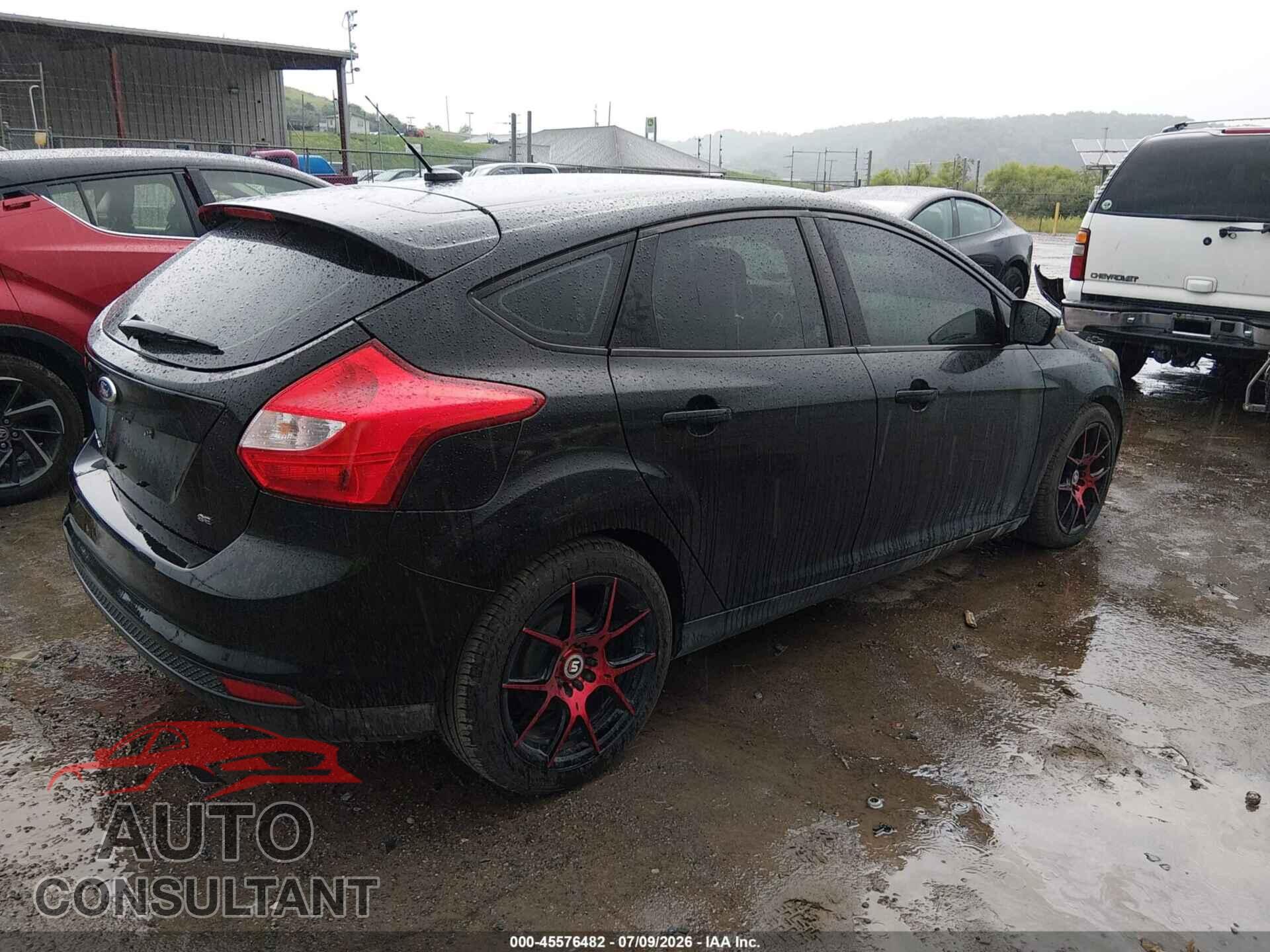 FORD FOCUS 2014 - 1FADP3K29EL268151