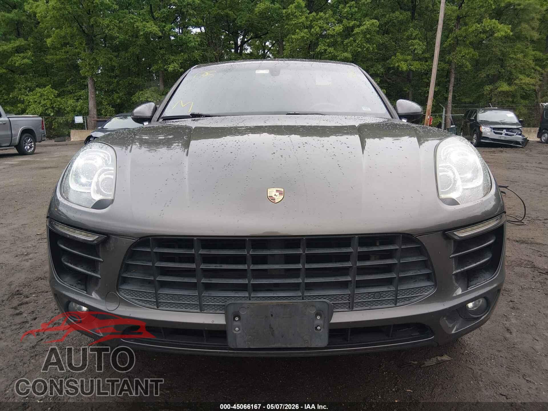 PORSCHE MACAN 2015 - WP1AB2A58FLB50402