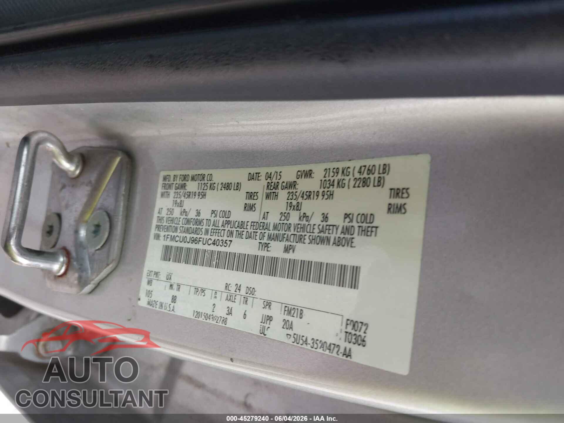 FORD ESCAPE 2015 - 1FMCU0J96FUC40357