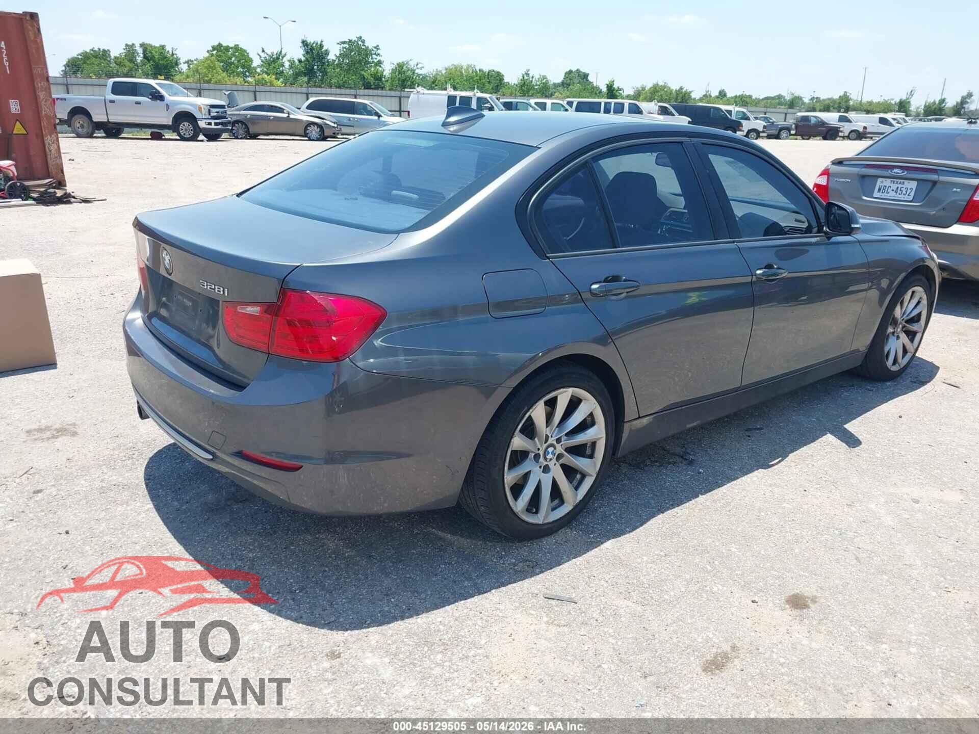 BMW 328I 2013 - WBA3A5C51DF600038