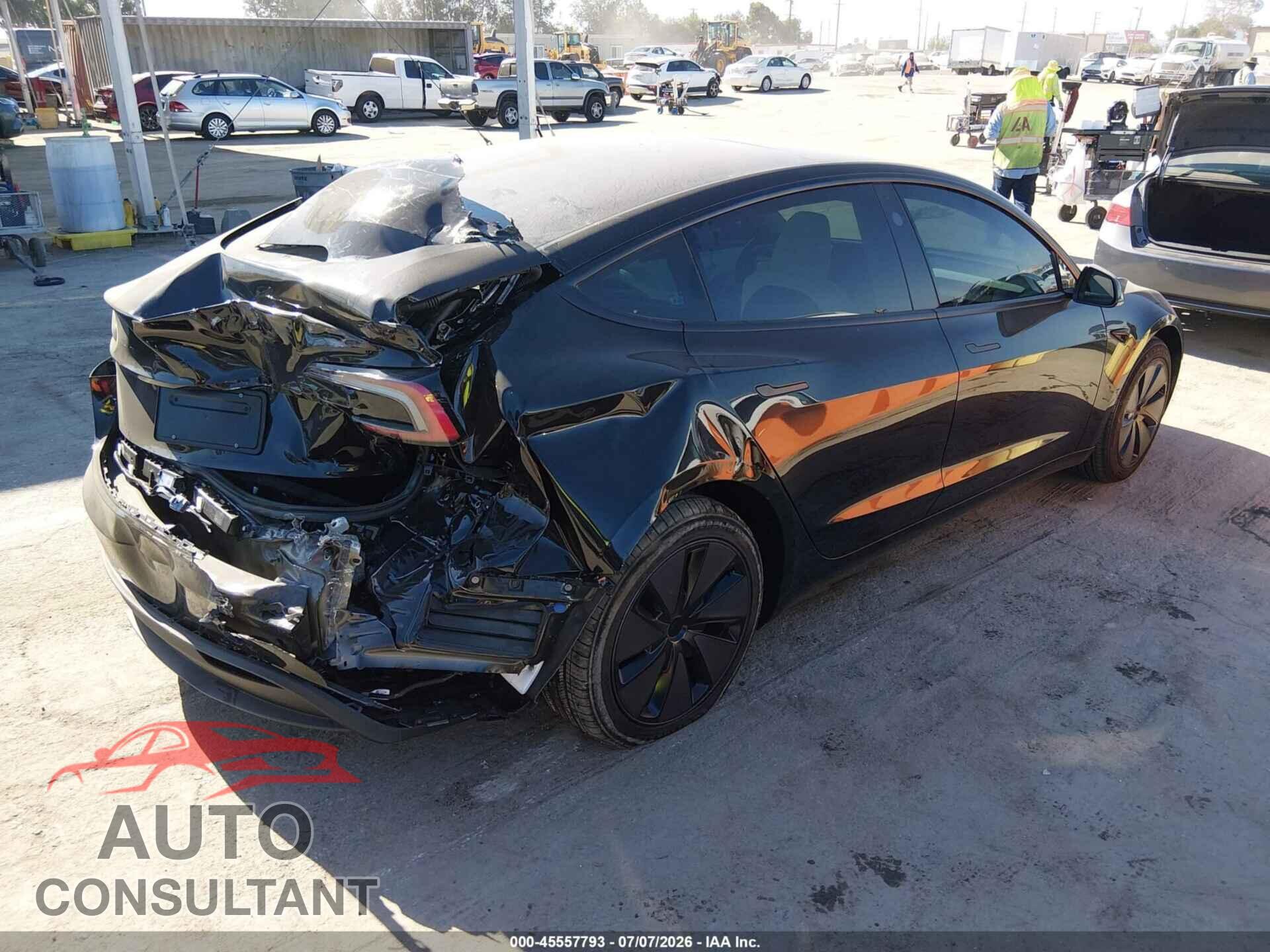 TESLA MODEL 3 2026 - 5YJ3E1EA3TF163009