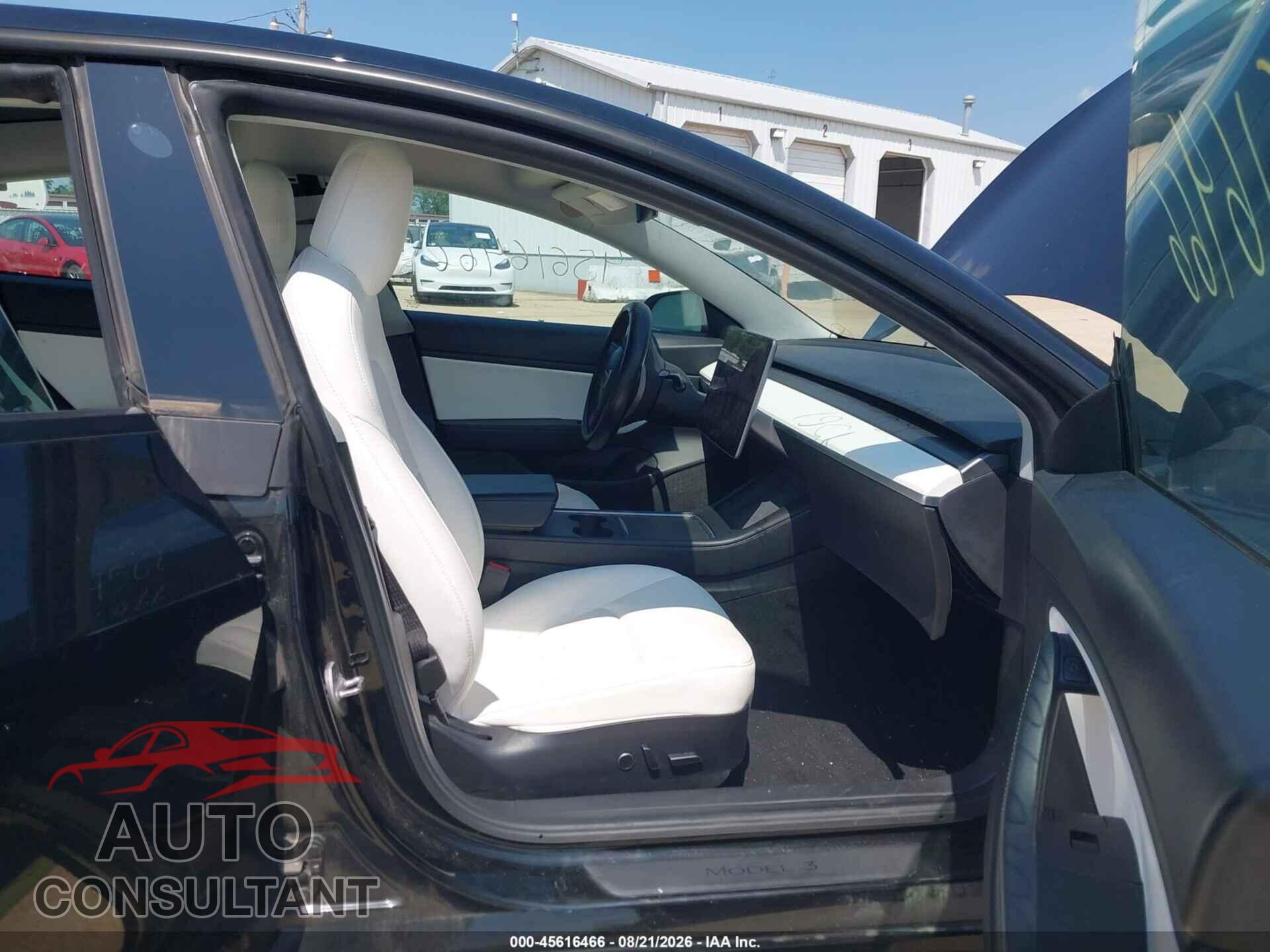 TESLA MODEL 3 2021 - 5YJ3E1EA5MF850770