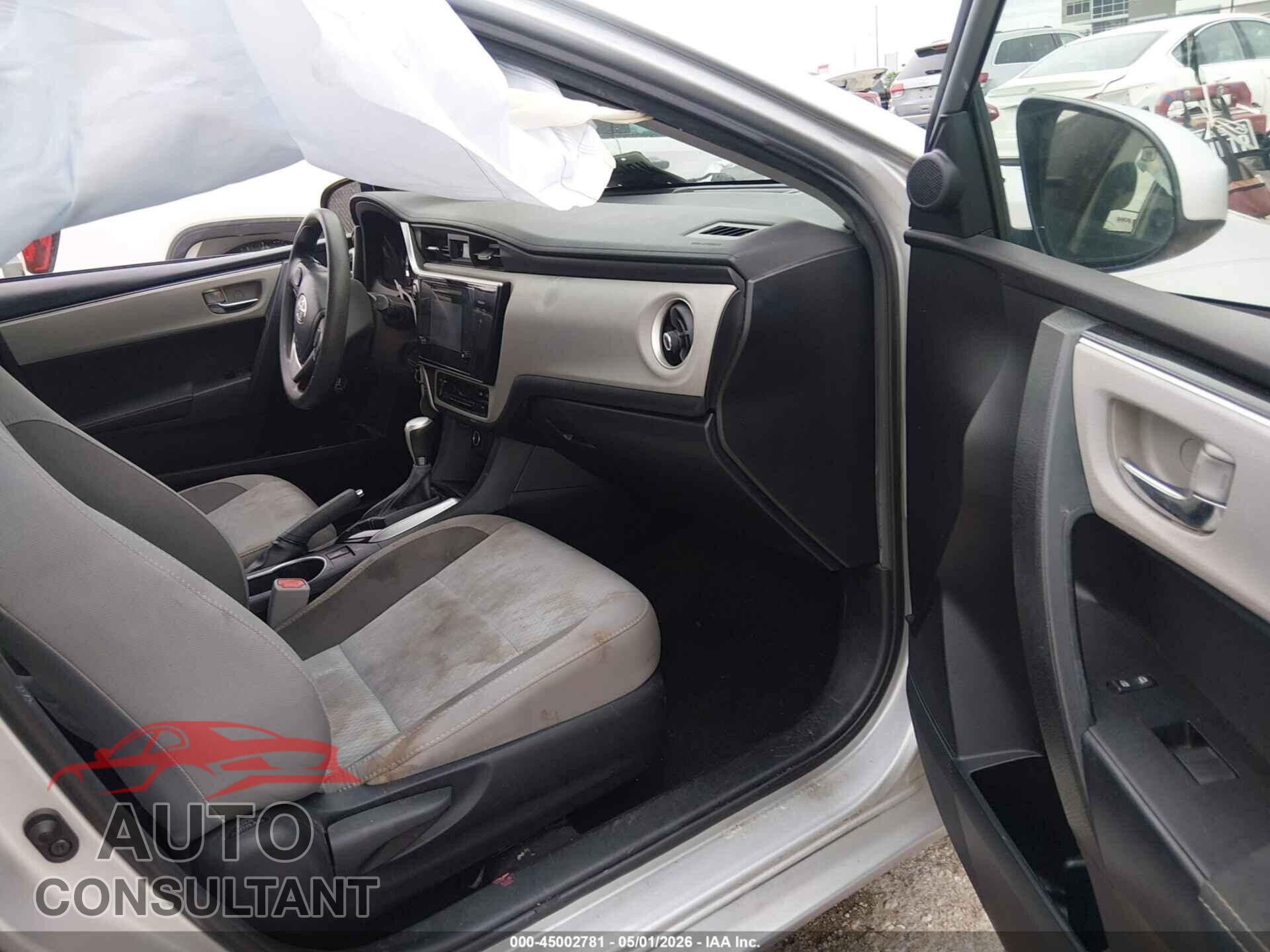TOYOTA COROLLA 2017 - 2T1BURHE2HC768694