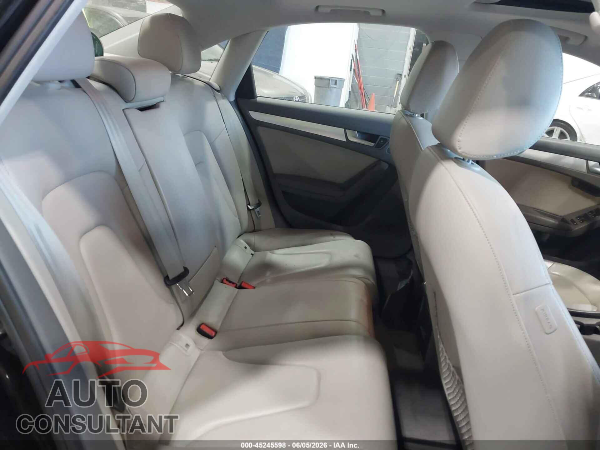AUDI A4 2012 - WAUFFAFL5CN005960