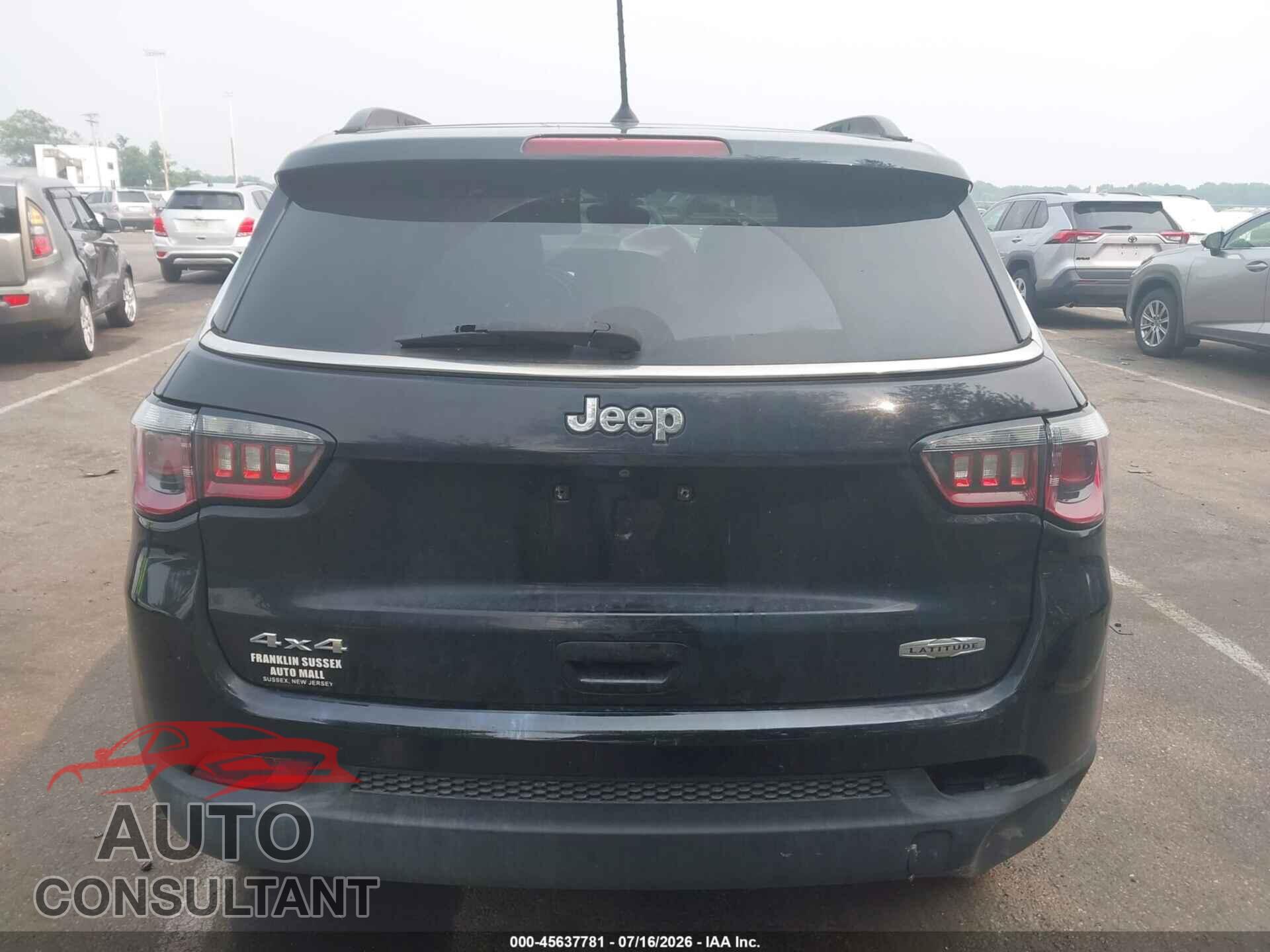JEEP COMPASS 2017 - 3C4NJDBB4HT651154