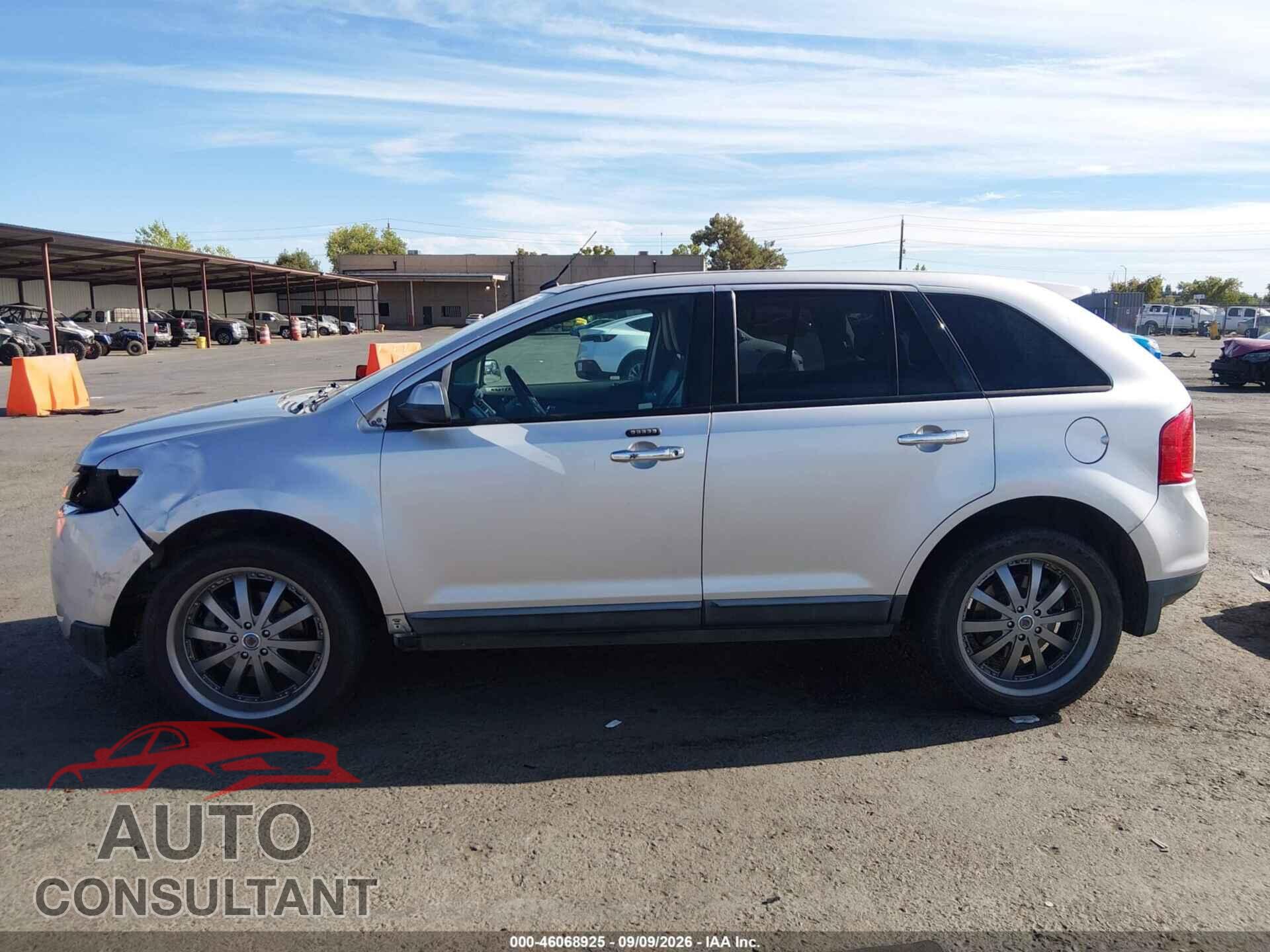 FORD EDGE 2011 - 2FMDK3JC0BBB08136
