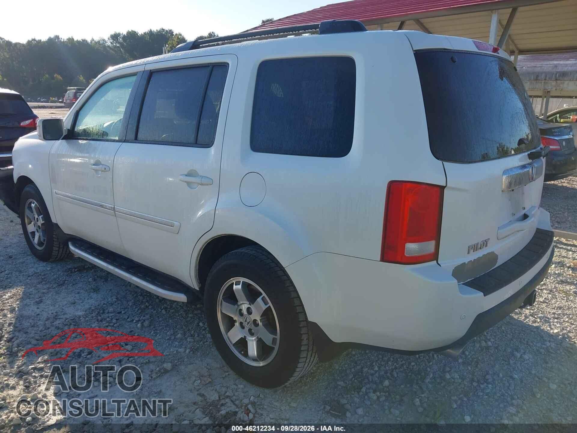HONDA PILOT 2011 - 5FNYF3H97BB039596