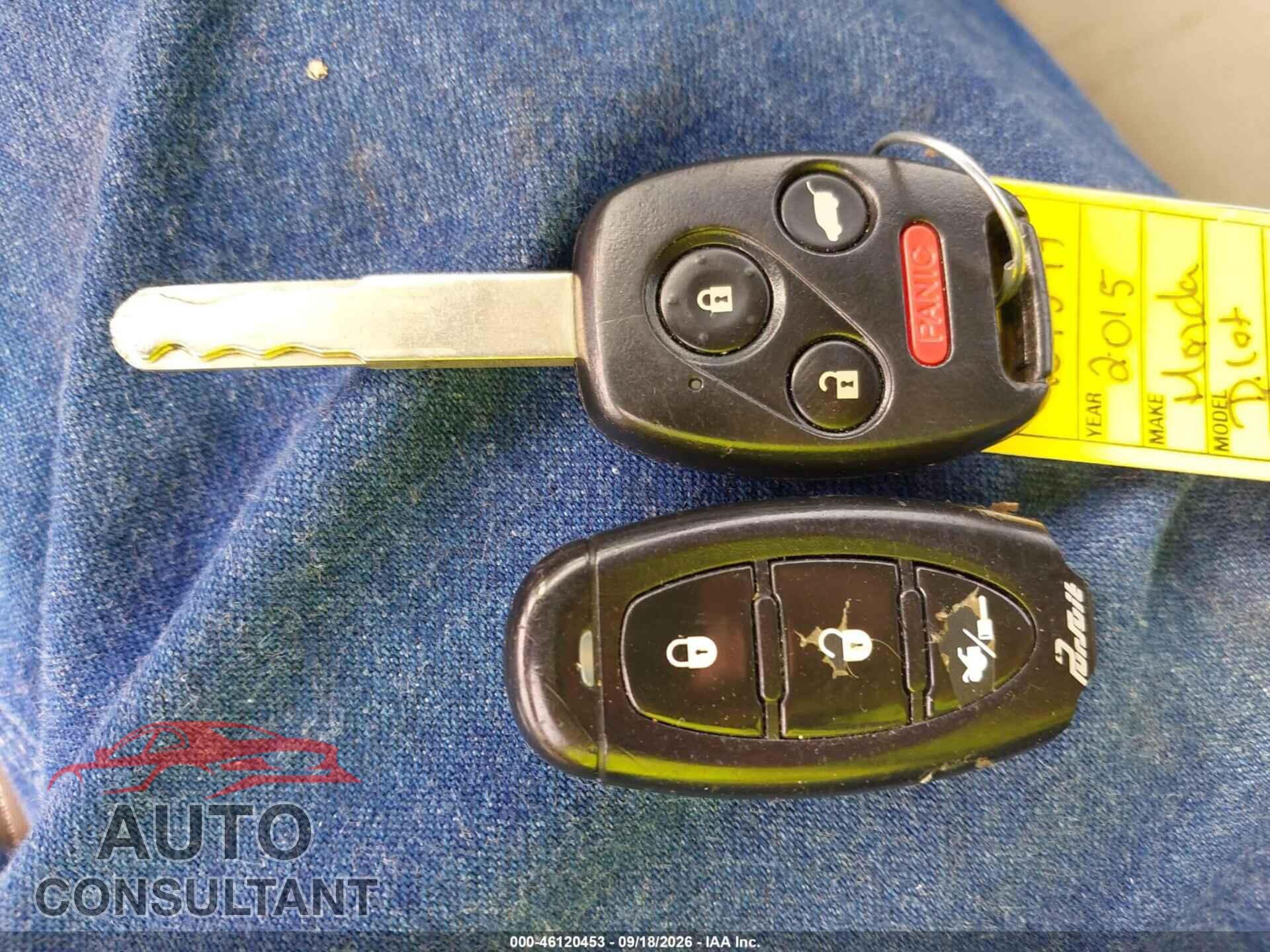 HONDA PILOT 2015 - 5FNYF4H46FB018285