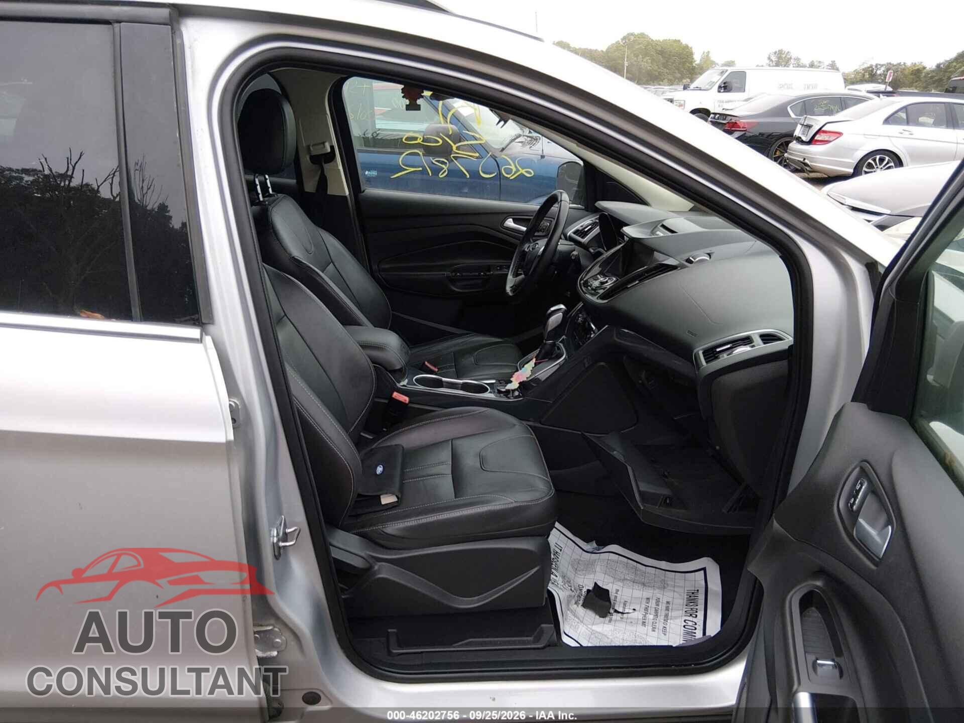 FORD ESCAPE 2013 - 1FMCU9J98DUC30558
