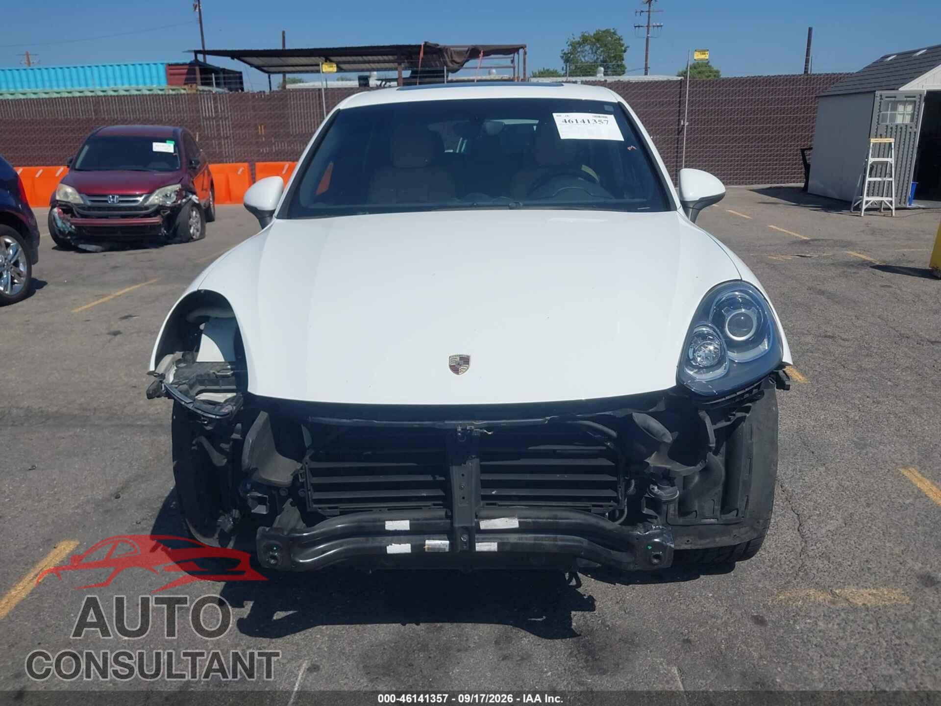 PORSCHE CAYENNE 2016 - WP1AA2A29GLA04794