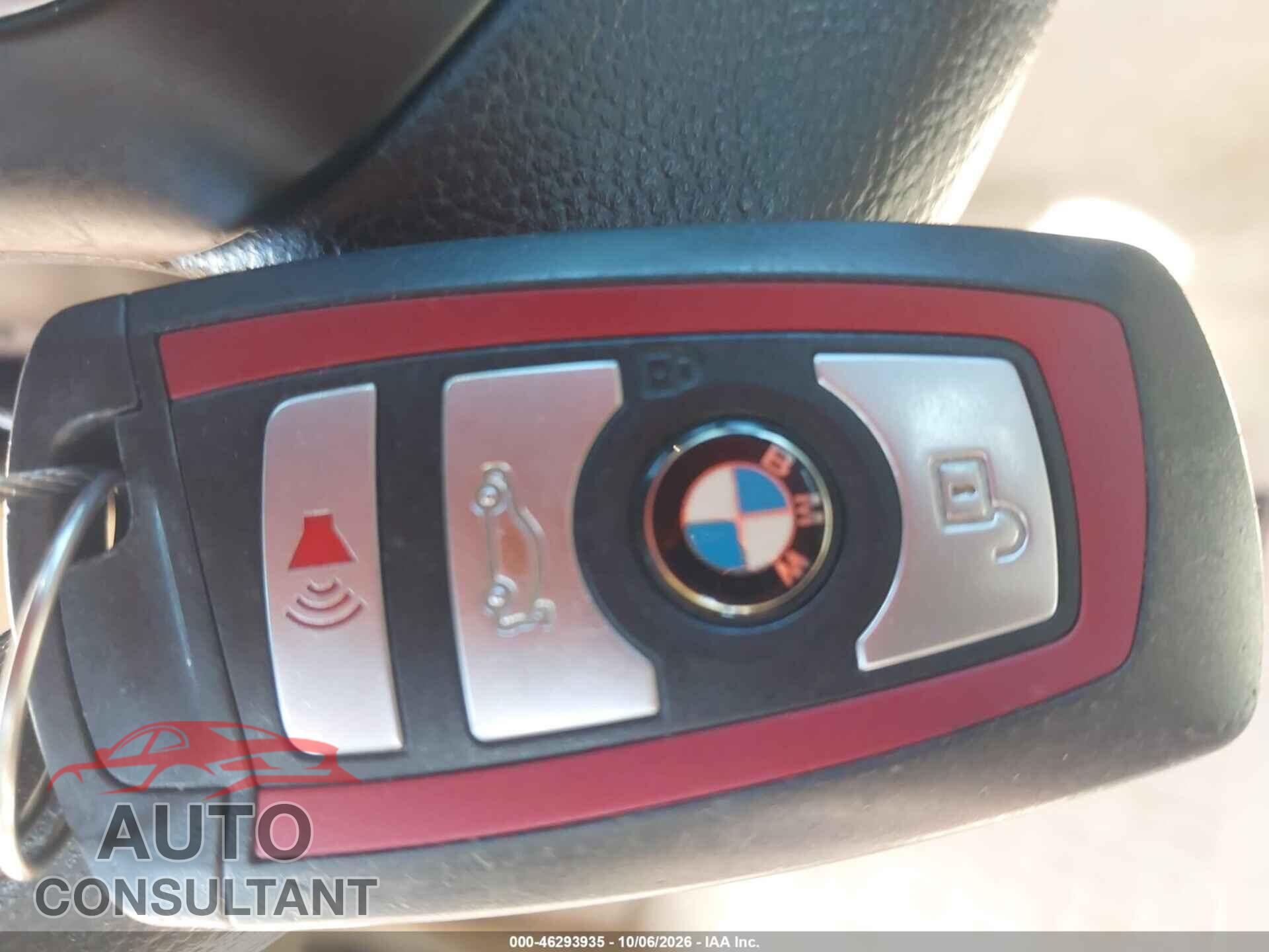 BMW 328I 2016 - WBA8E9G52GNU28186