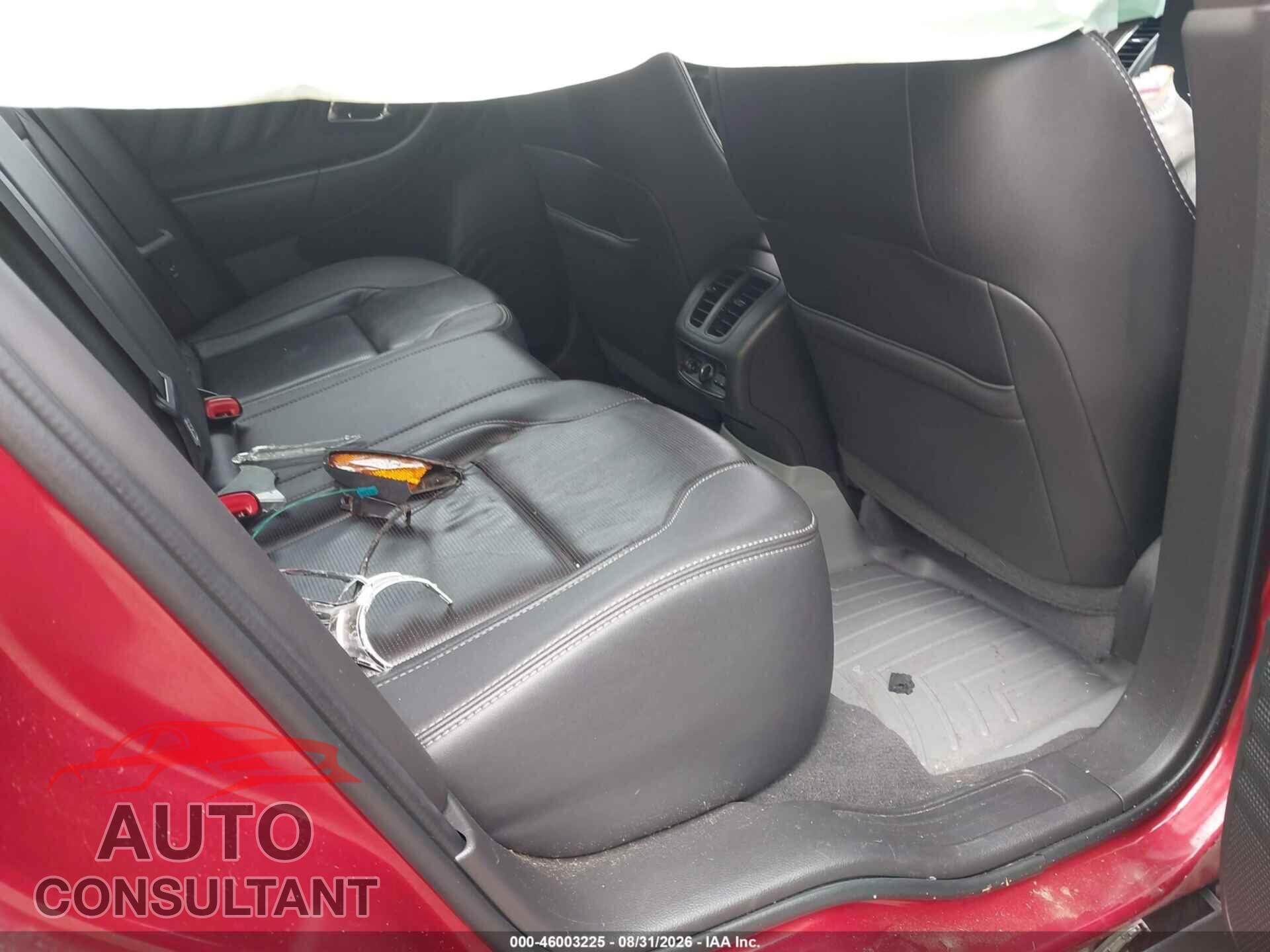 FORD TAURUS 2019 - 1FAHP2F87KG111409