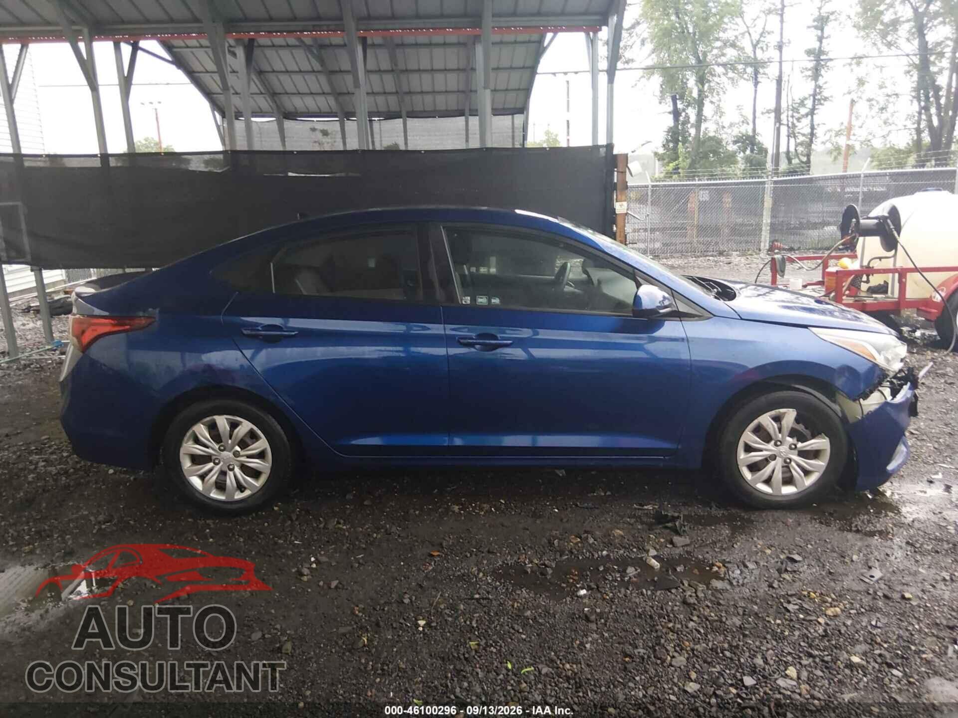 HYUNDAI ACCENT 2018 - 3KPC24A31JE032603