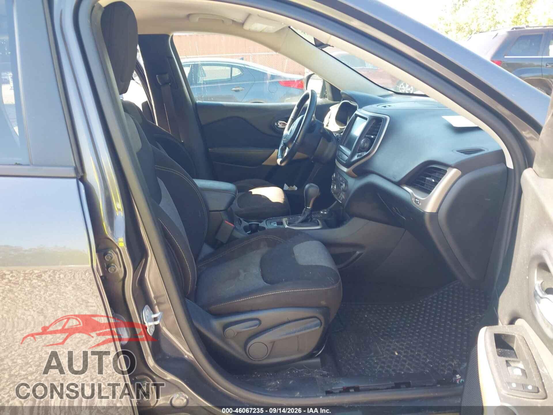 JEEP CHEROKEE 2018 - 1C4PJMCX9JD586719