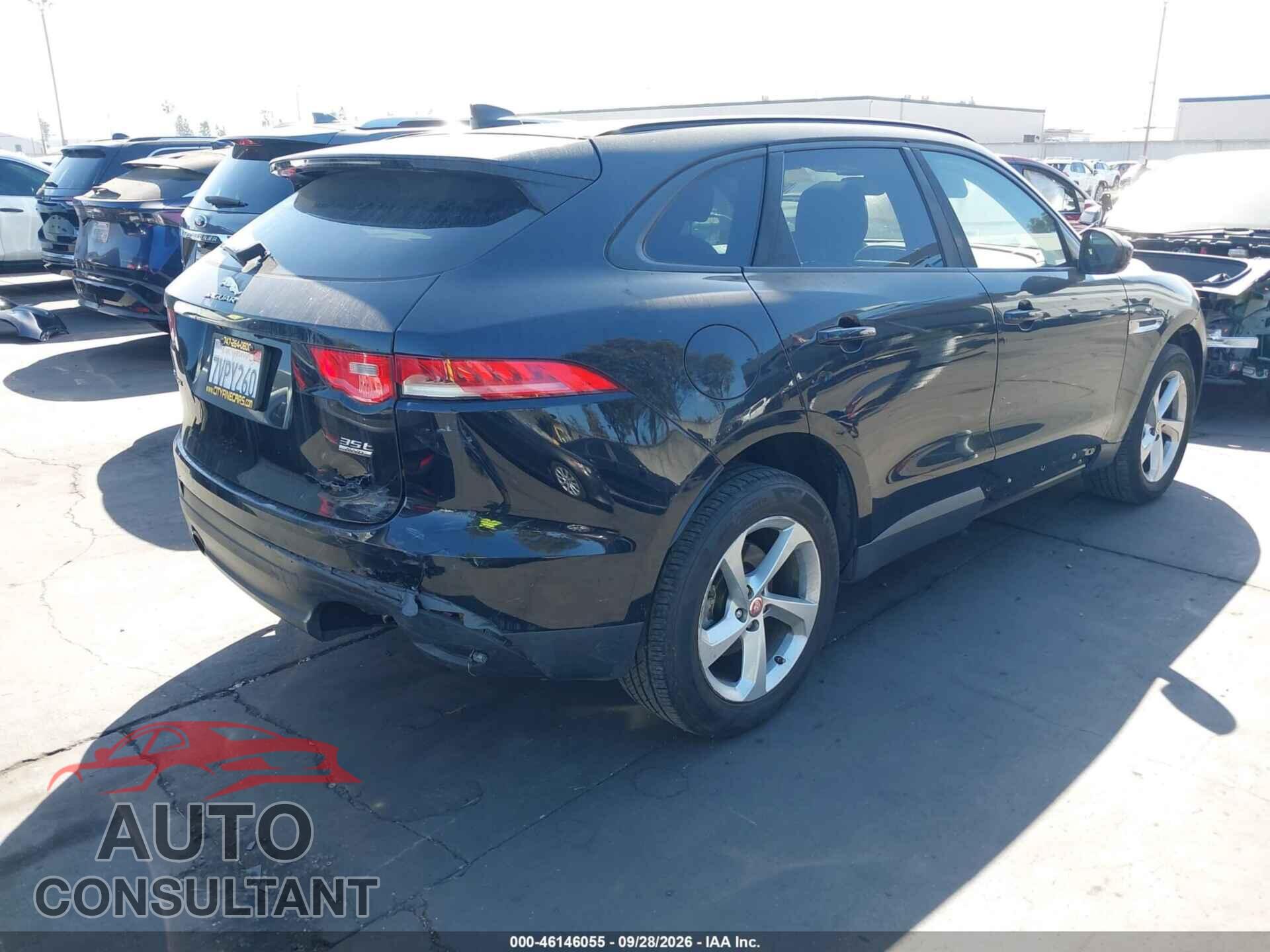 JAGUAR F-PACE 2017 - SADCJ2BV3HA084114