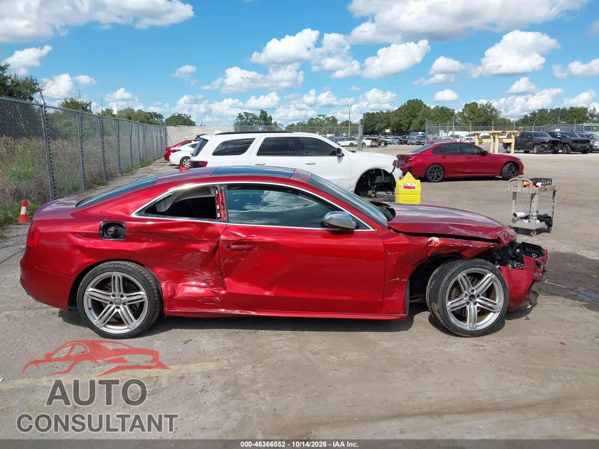 AUDI S5 2014 - WAUCGAFR8EA021455