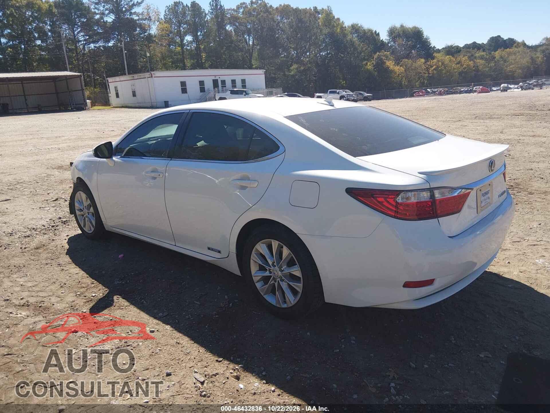 LEXUS ES 300H 2013 - JTHBW1GG5D2015215