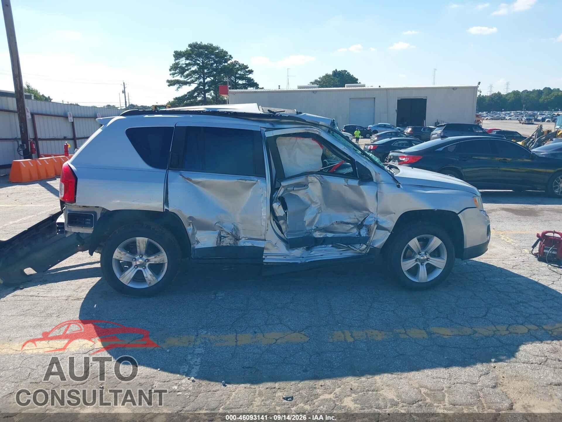 JEEP COMPASS 2011 - 1J4NT1FB6BD246522