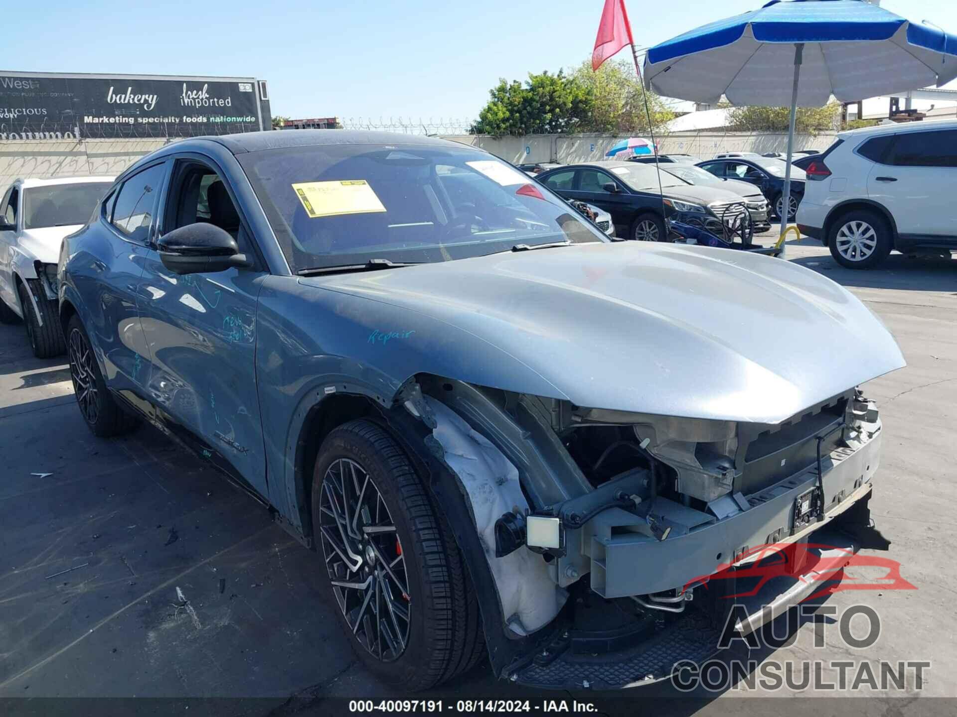 FORD MUSTANG MACH-E 2023 - 3FMTK4SX7PMA00931