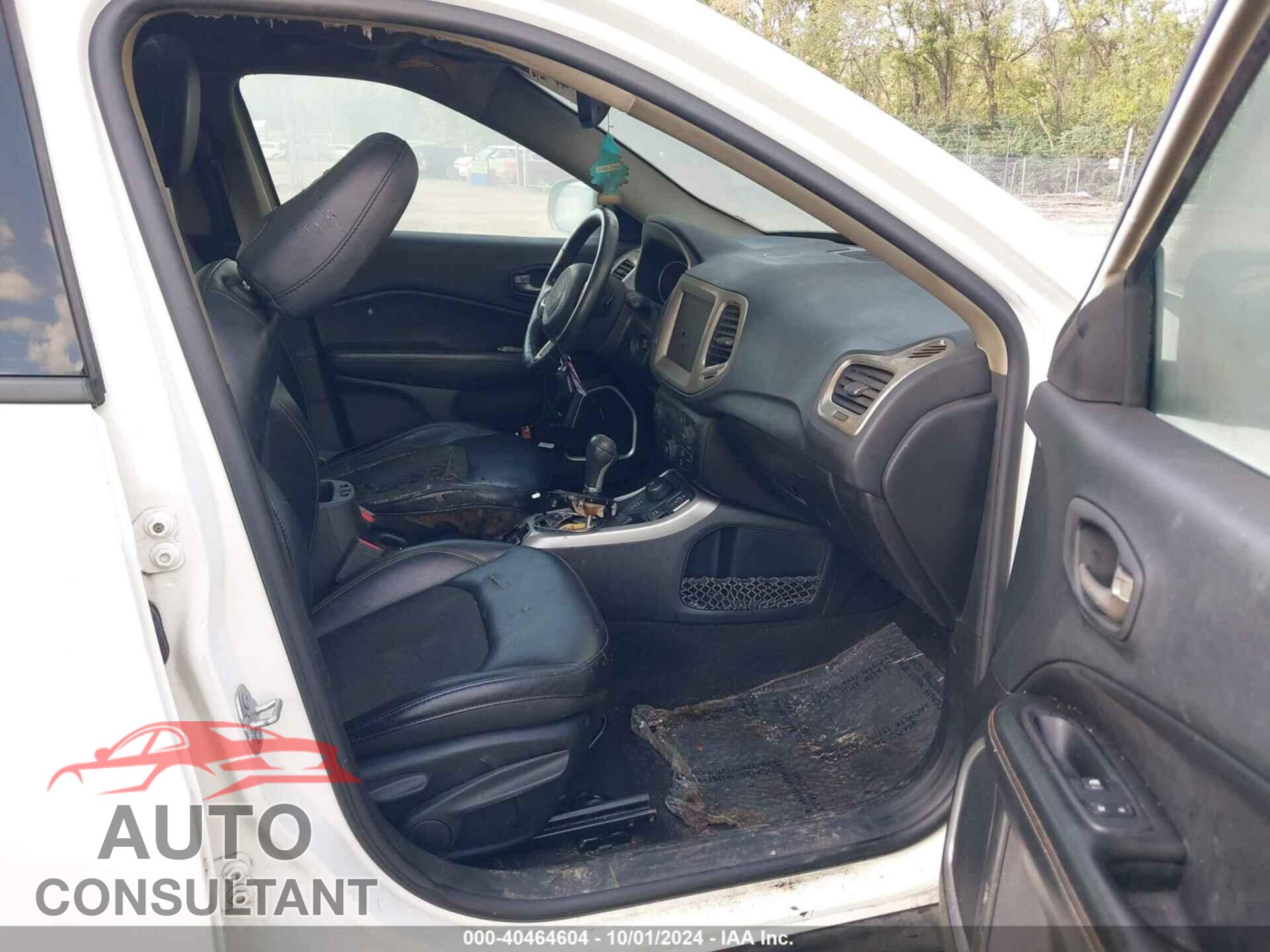 JEEP COMPASS 2018 - 3C4NJDBB4JT423340