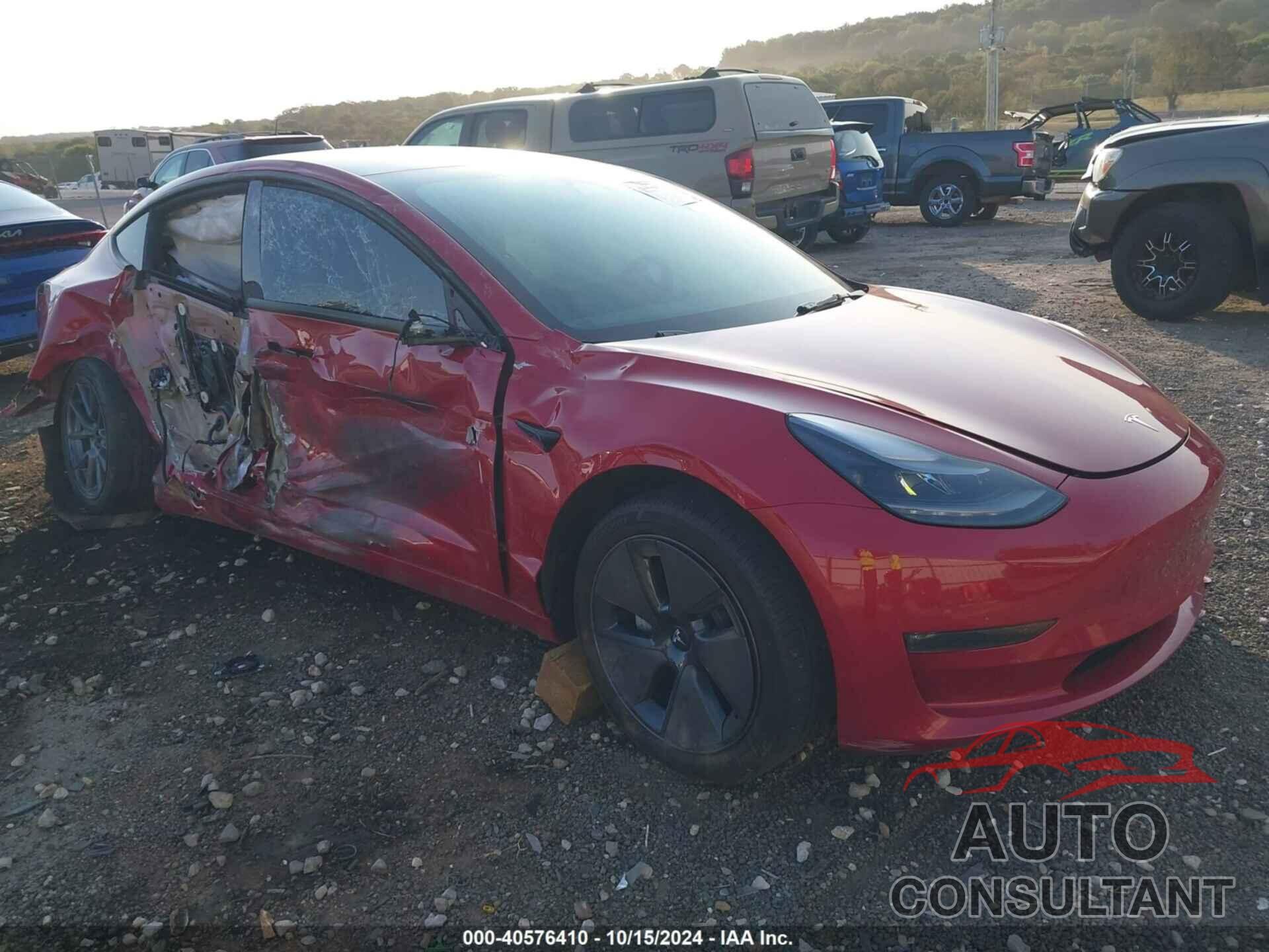 TESLA MODEL 3 2022 - 5YJ3E1EB9NF323180