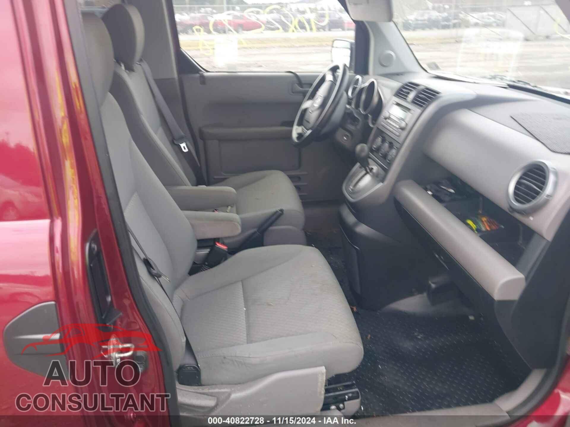 HONDA ELEMENT 2011 - 5J6YH2H78BL003118
