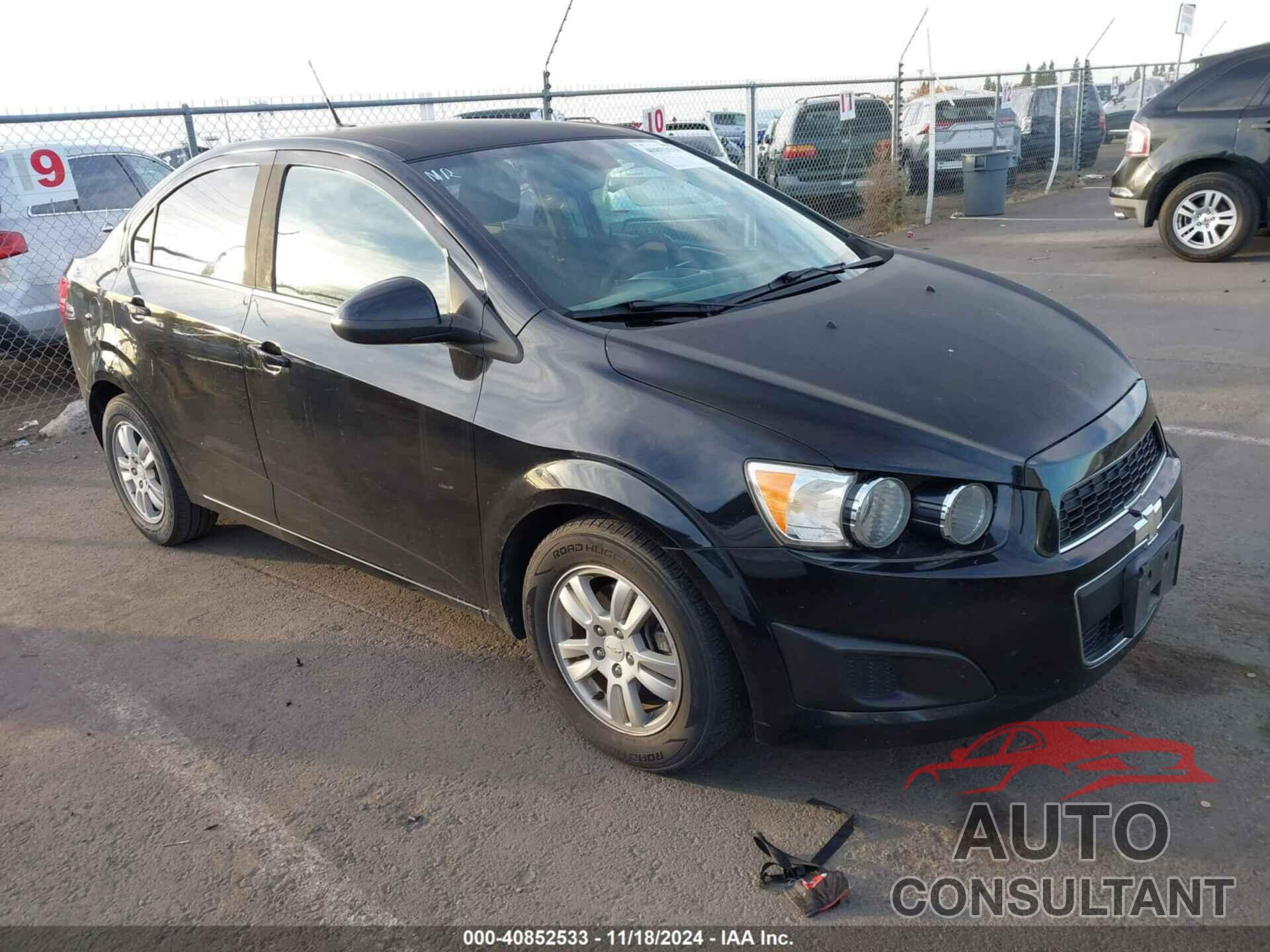 CHEVROLET SONIC 2012 - 1G1JC5SB9C4218936