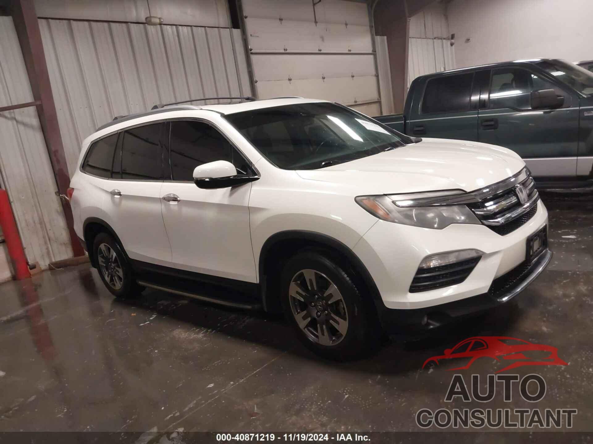 HONDA PILOT 2016 - 5FNYF6H03GB116328