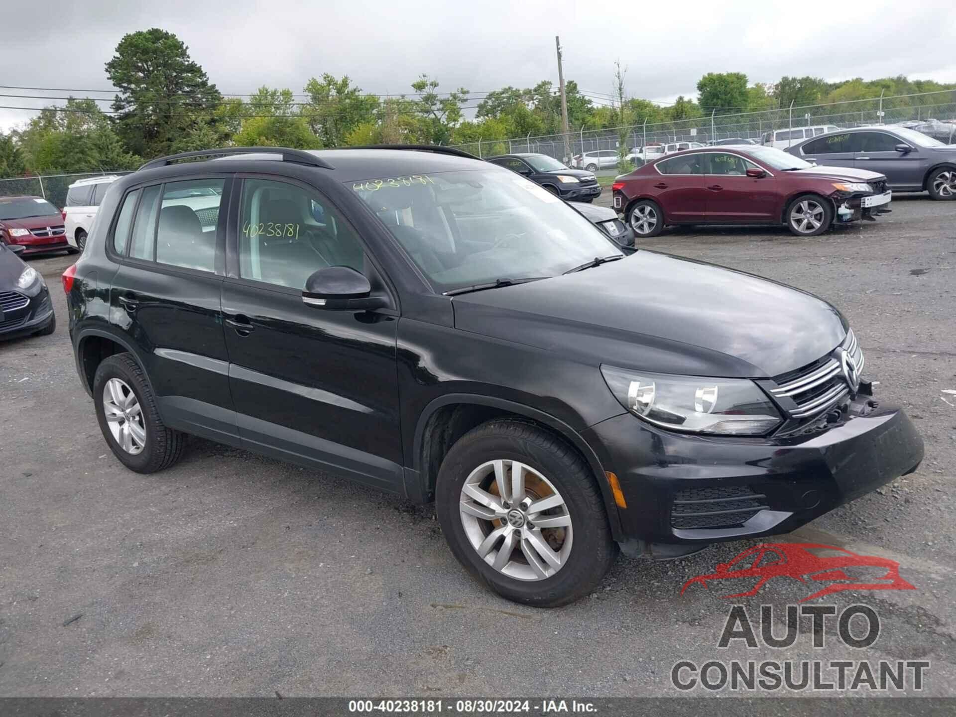 VOLKSWAGEN TIGUAN 2017 - WVGAV7AXXHK012940