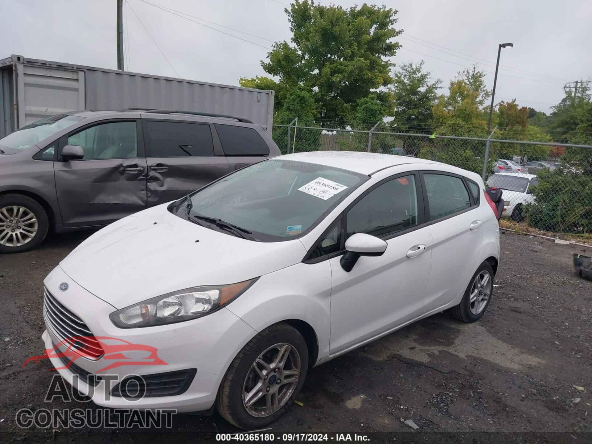 FORD FIESTA 2017 - 3FADP4EJ9HM118732