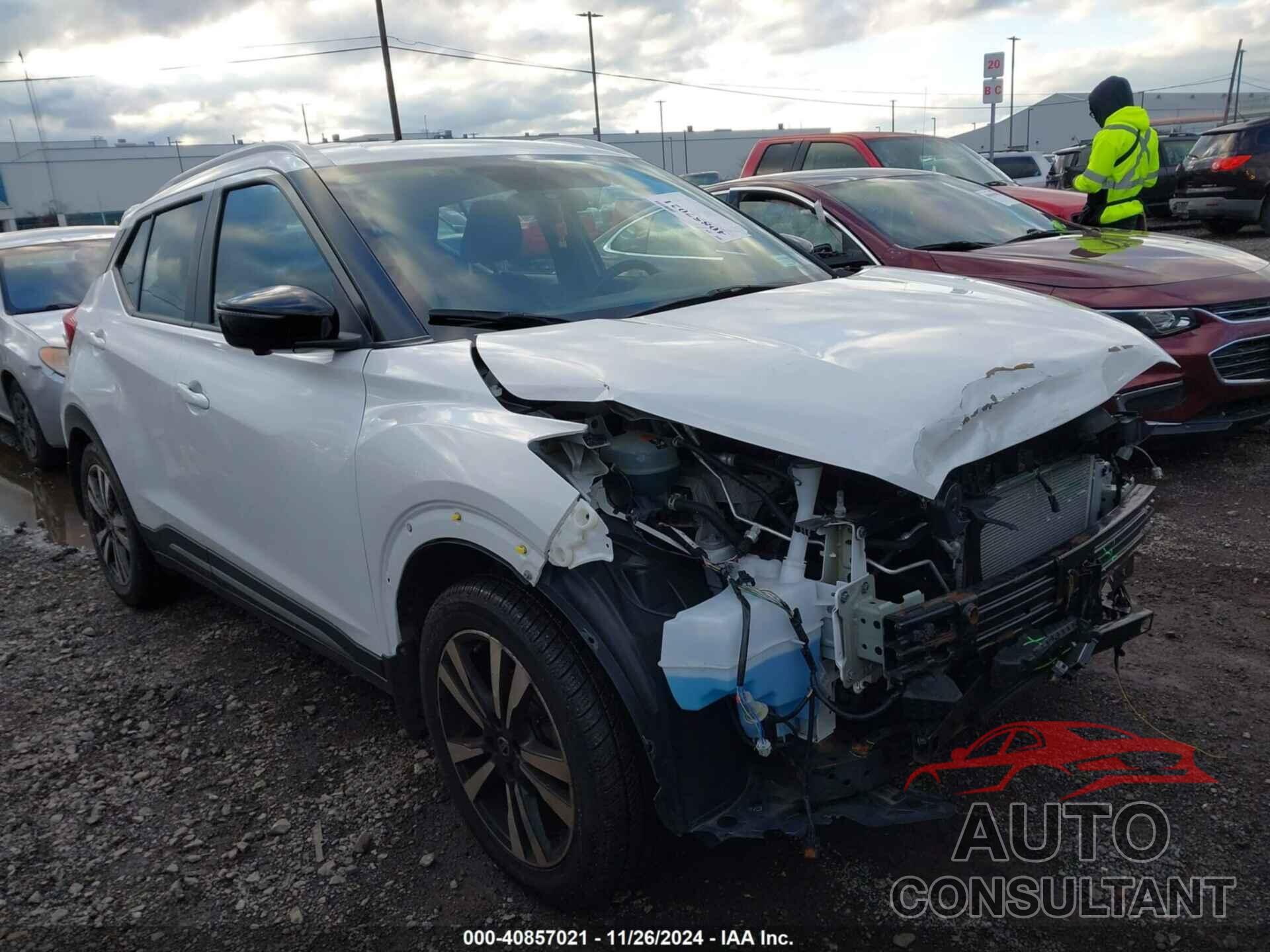 NISSAN KICKS 2020 - 3N1CP5DV4LL543745