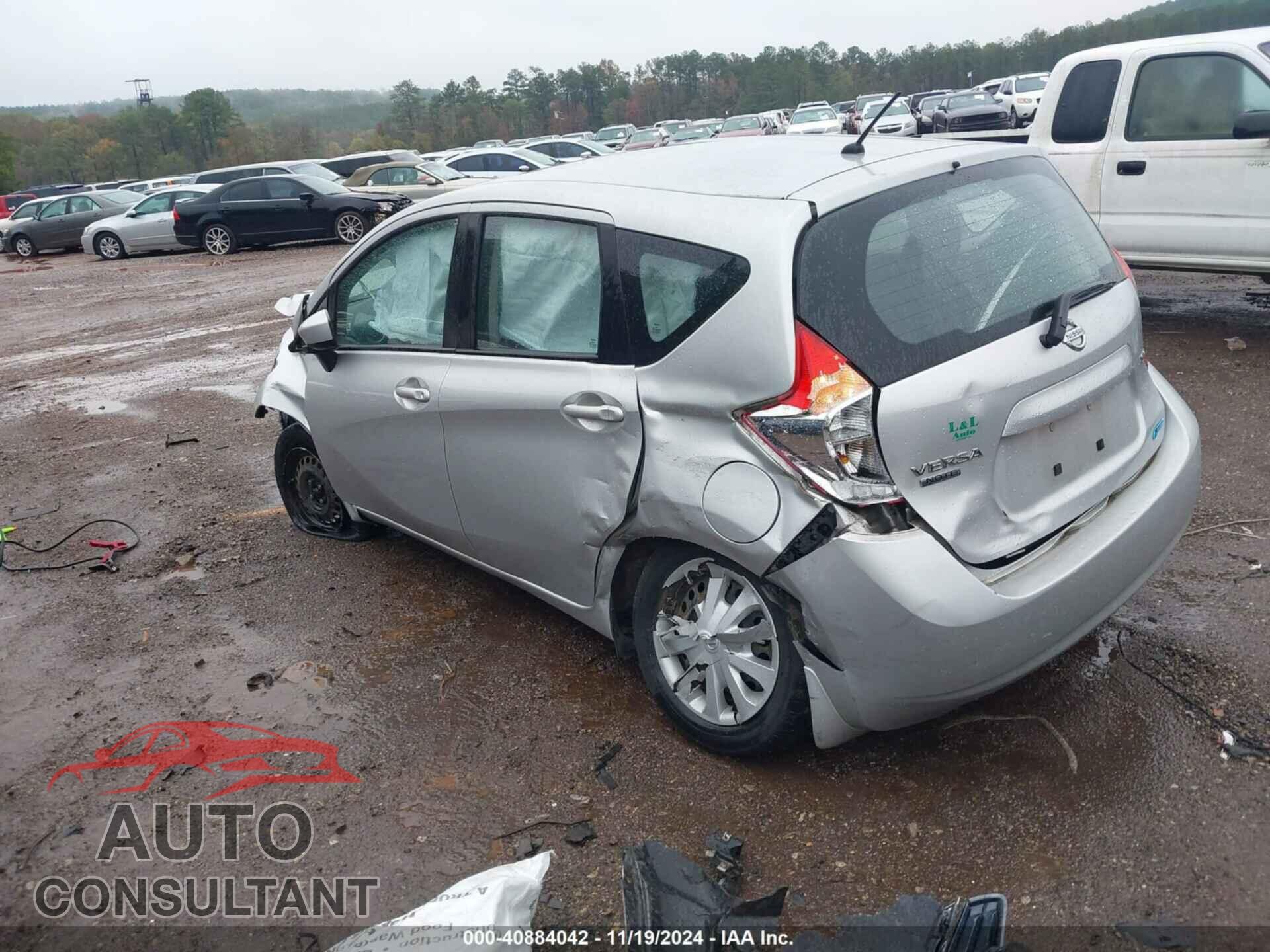 NISSAN VERSA NOTE 2015 - 3N1CE2CP1FL387207