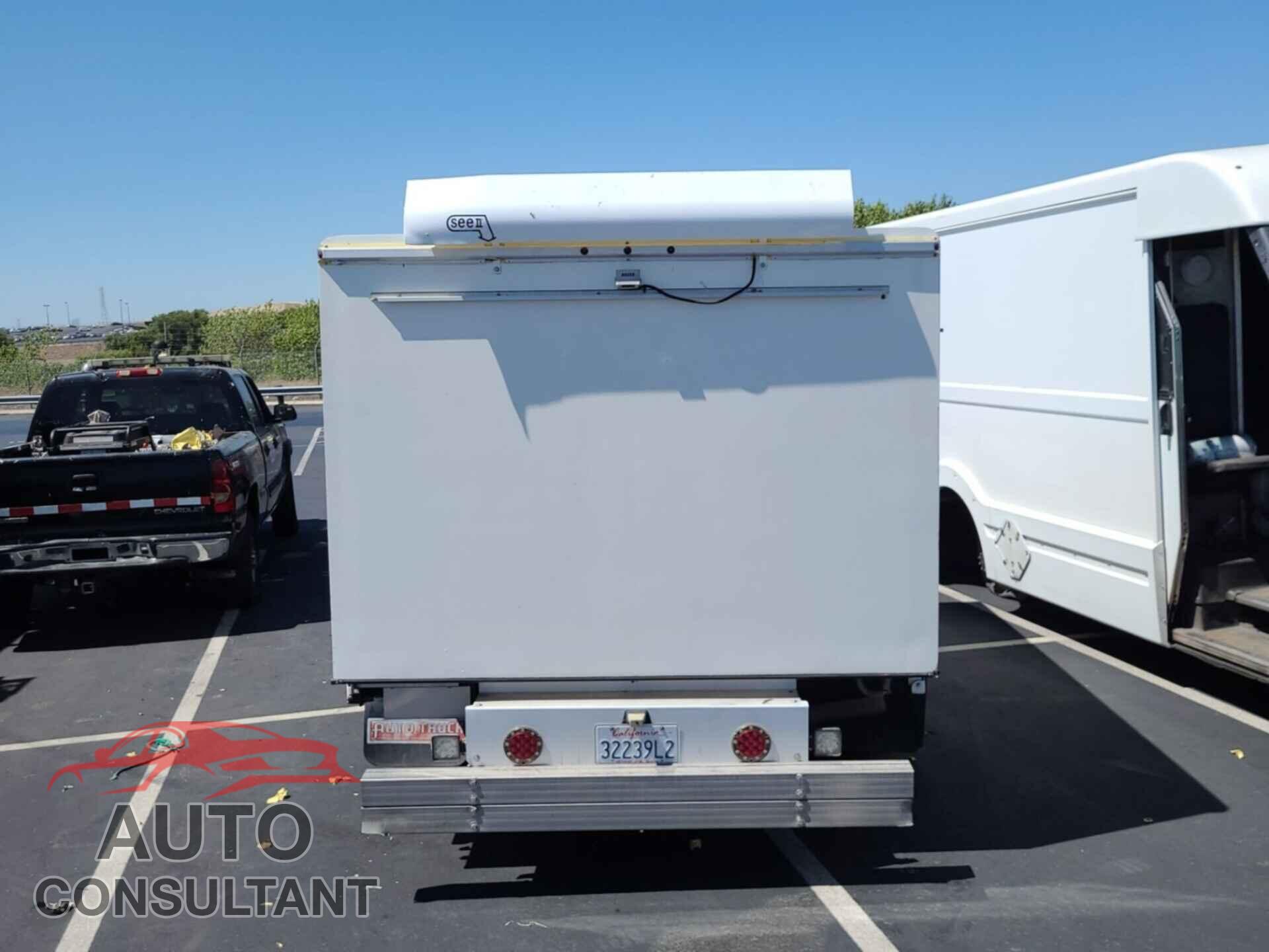 FORD ECONOLINE 2017 - 1FDXE4FS8HDC69072