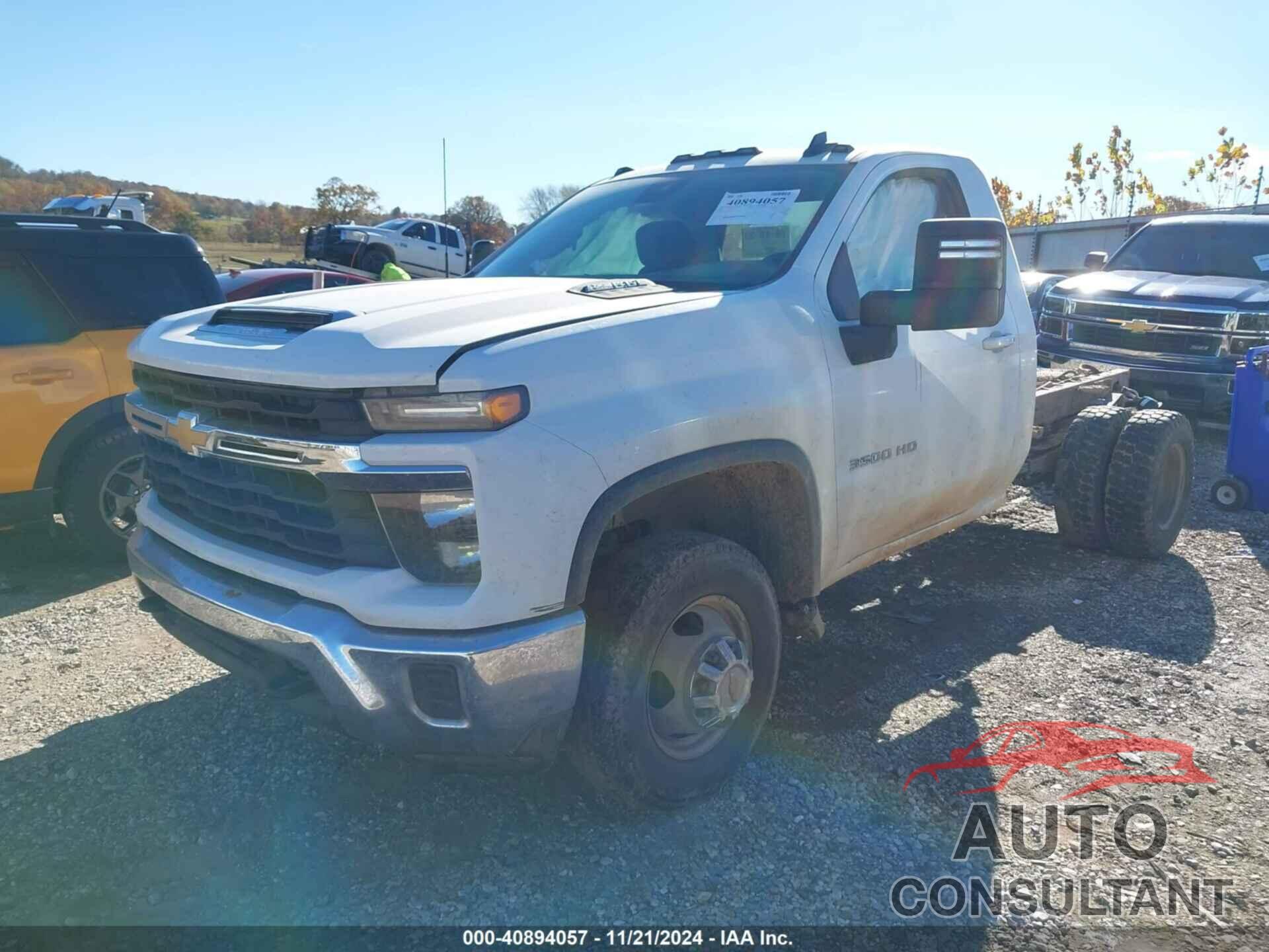 CHEVROLET SILVERADO 3500HD CHASSIS 2024 - 1GB3YTE79RF160700