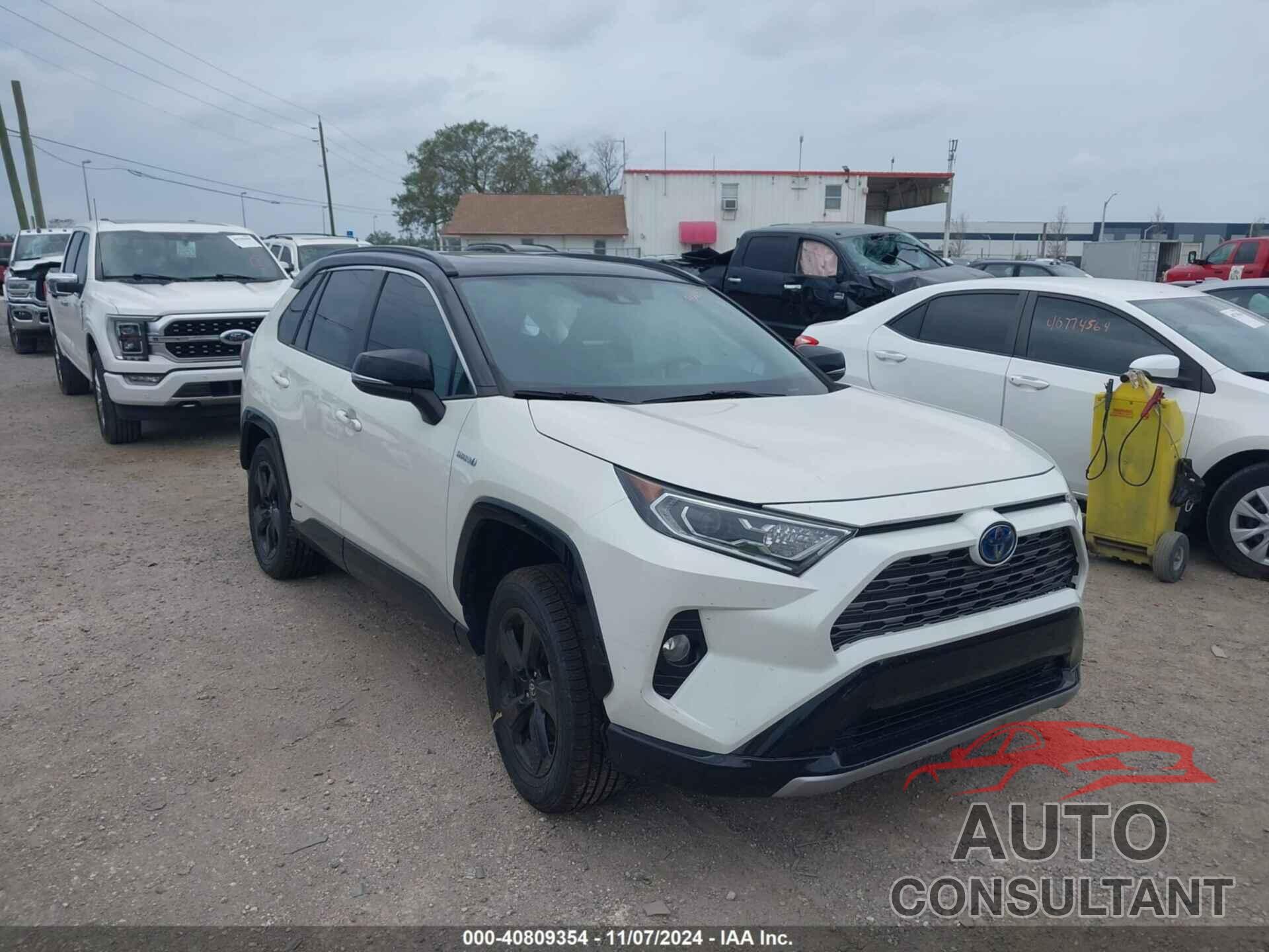 TOYOTA RAV4 HYBRID 2021 - 2T3E6RFV9MW015531