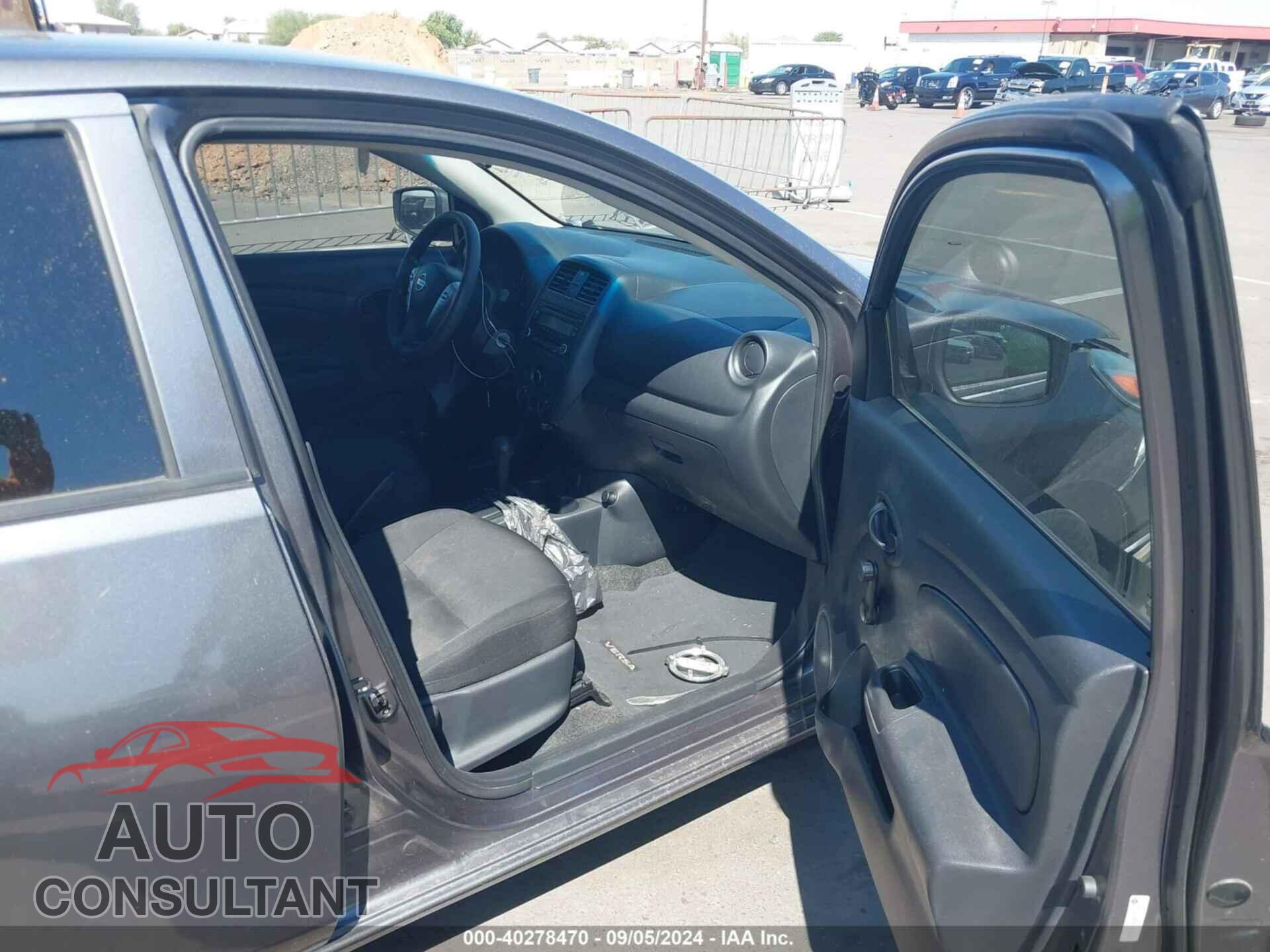 NISSAN VERSA 2017 - 3N1CN7AP3HL856820