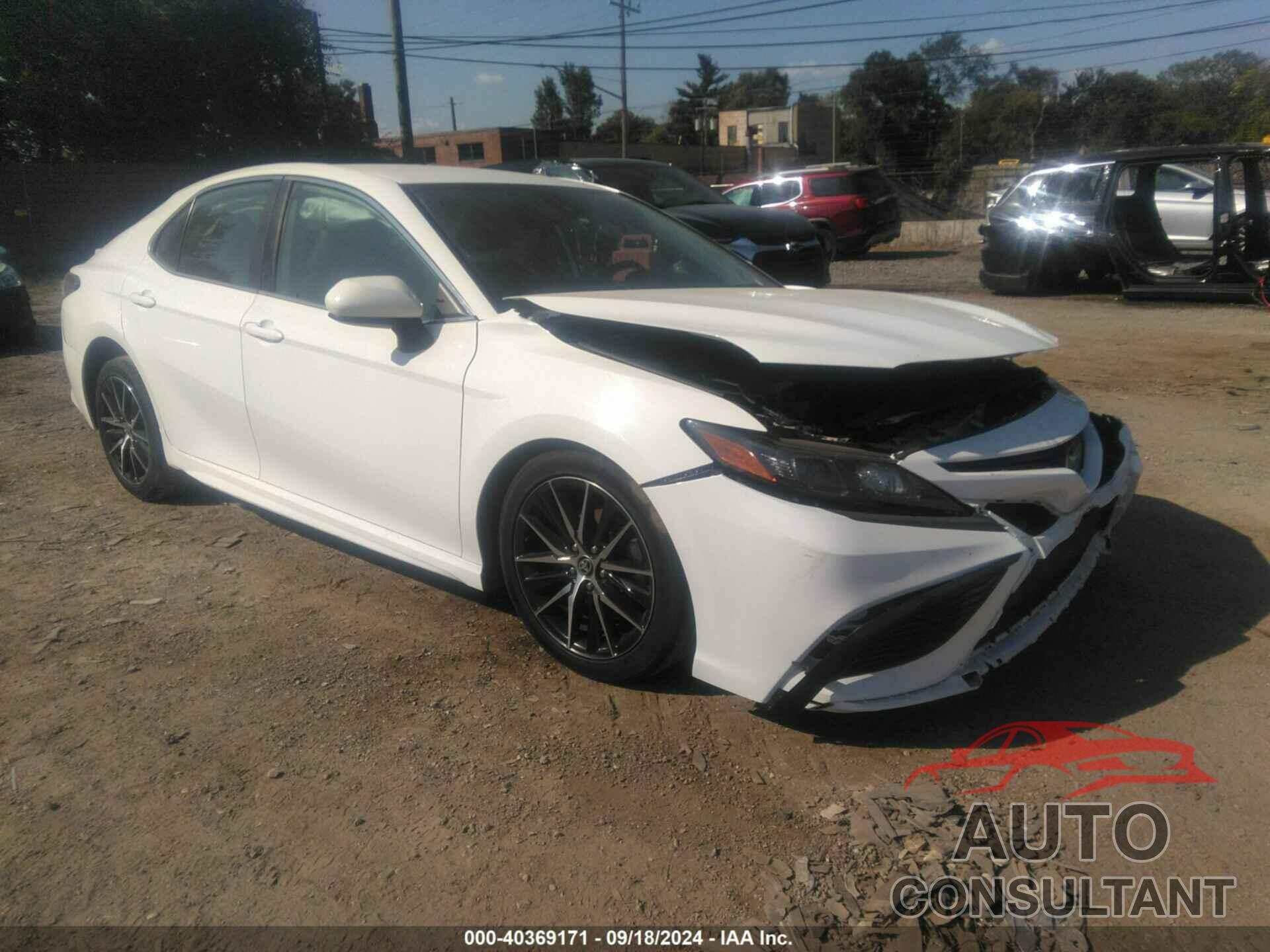 TOYOTA CAMRY 2021 - 4T1G11AK6MU409728