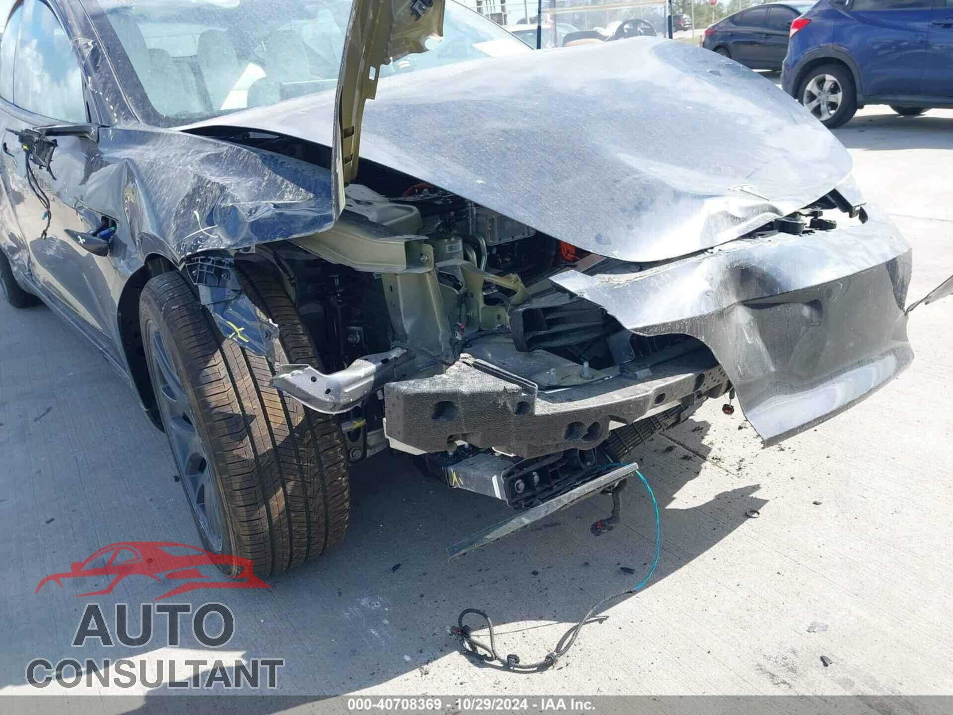 TESLA MODEL 3 2024 - 5YJ3E1EB2RF812686