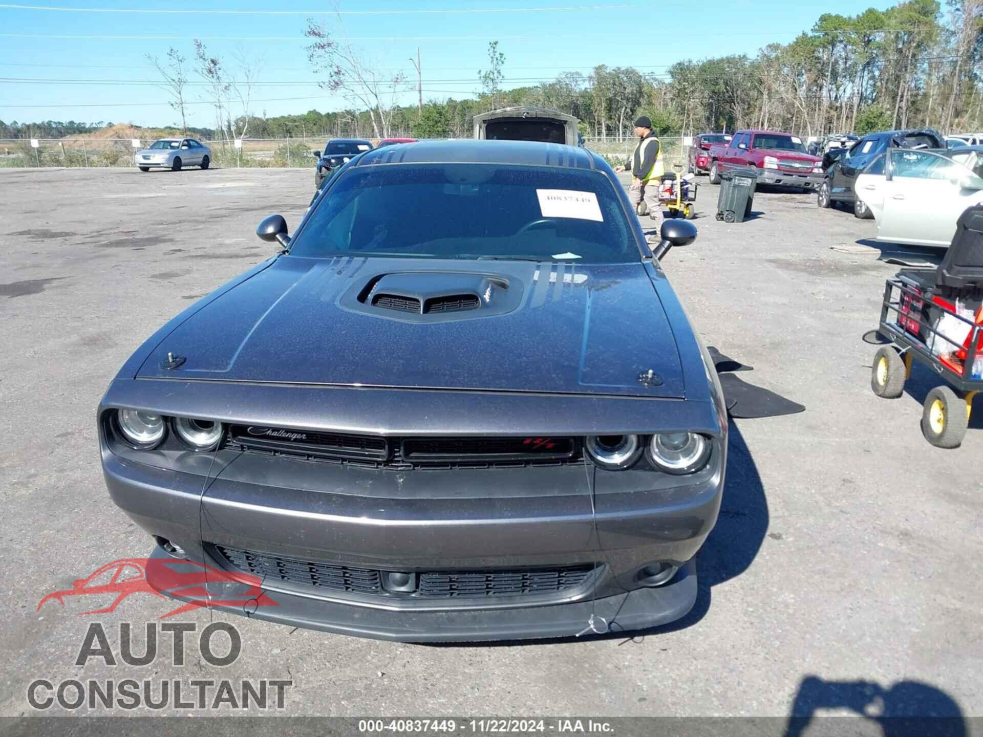 DODGE CHALLENGER 2019 - 2C3CDZFJ7KH596622