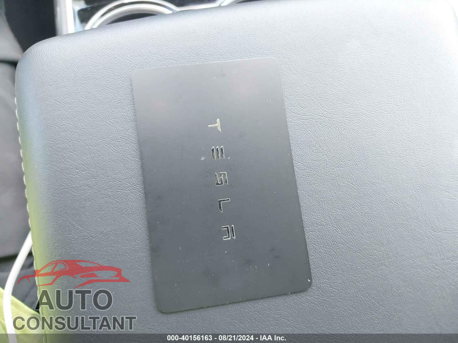 TESLA MODEL 3 2020 - 5YJ3E1EB2LF664496