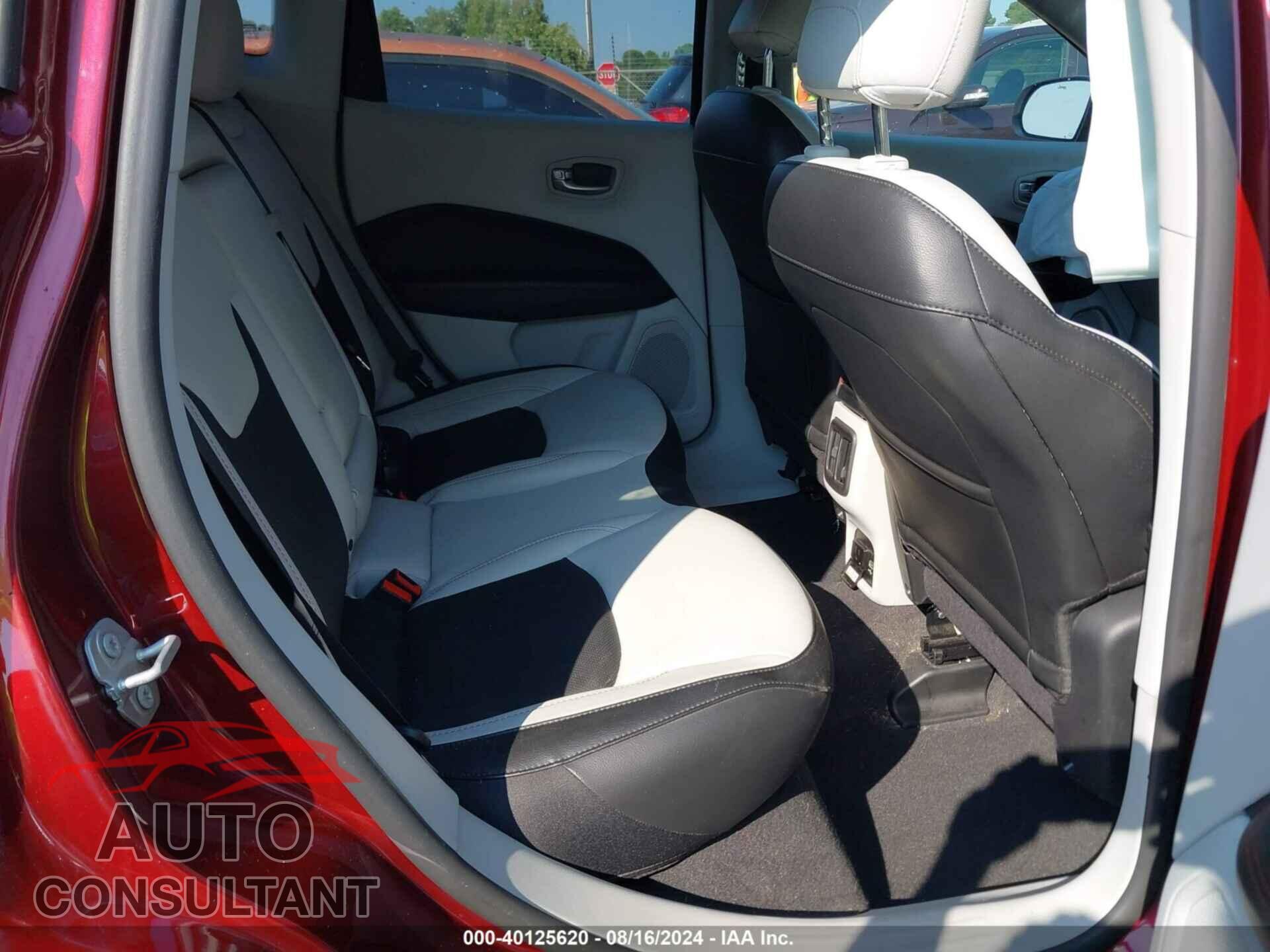 JEEP COMPASS 2020 - 3C4NJDCB9LT249105