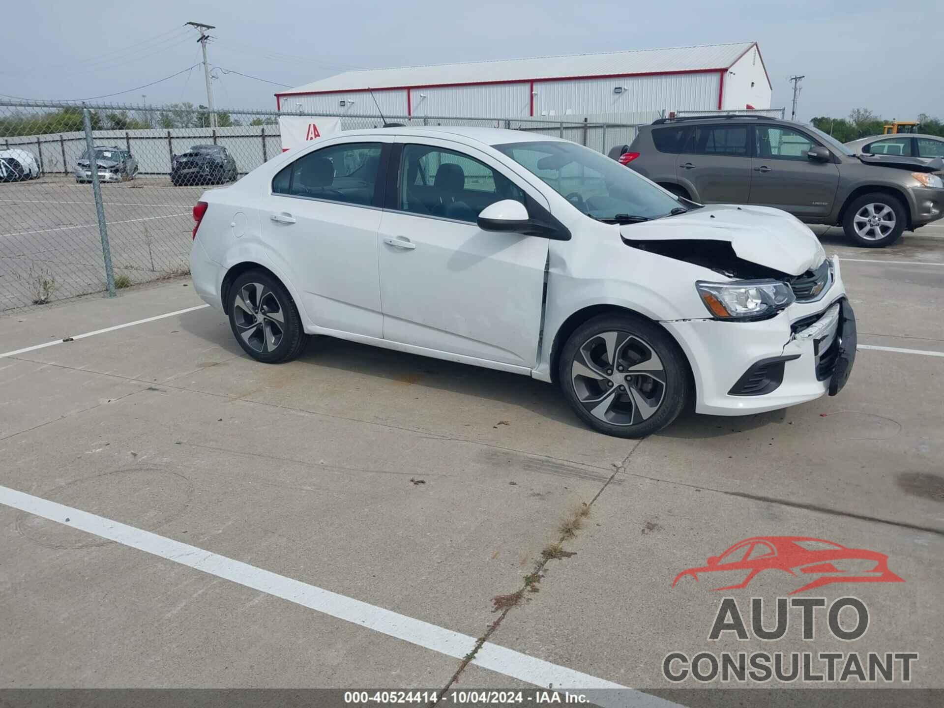 CHEVROLET SONIC 2017 - 1G1JF5SBXH4149382