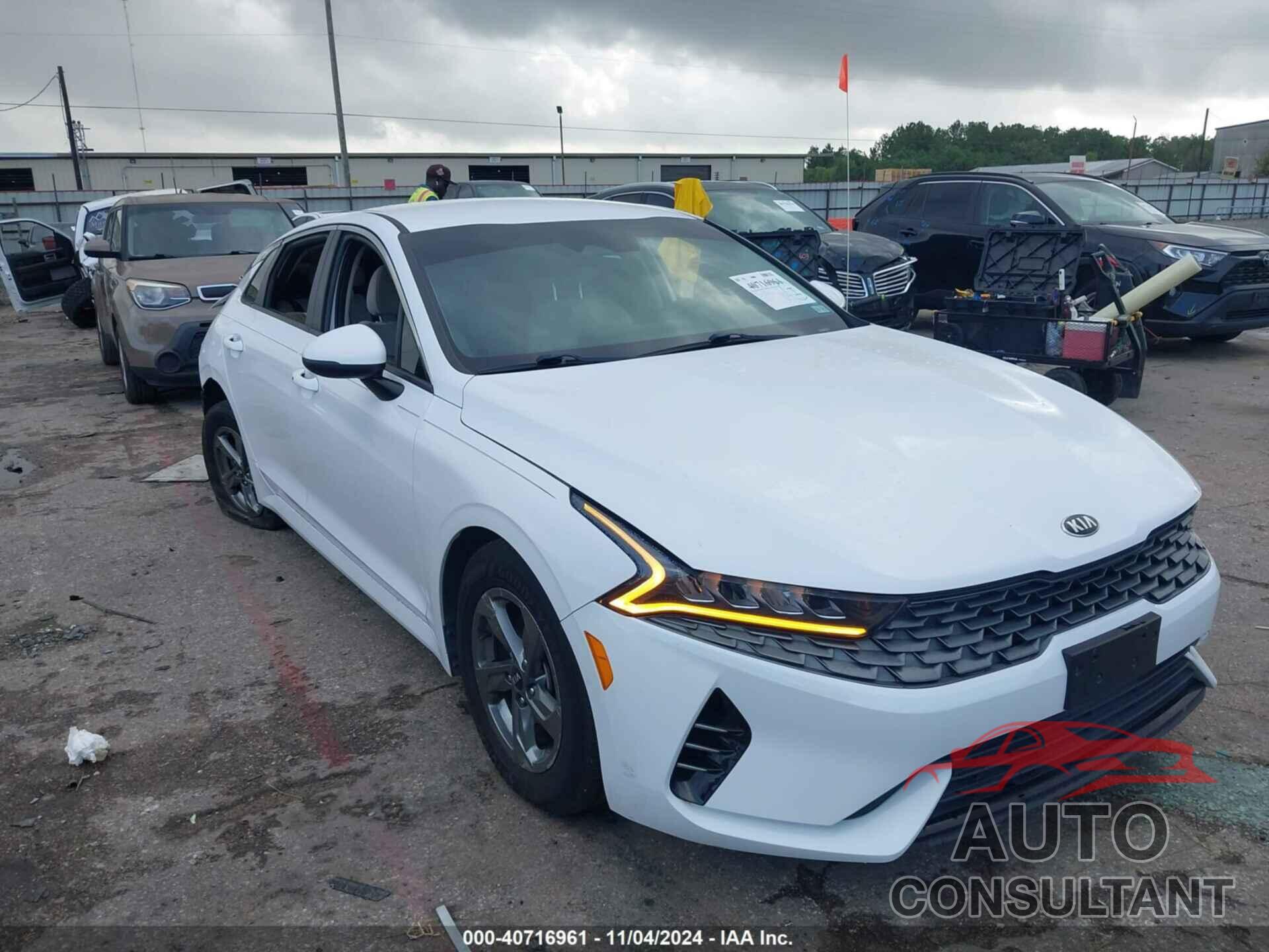 KIA K5 2021 - 5XXG14J25MG021532