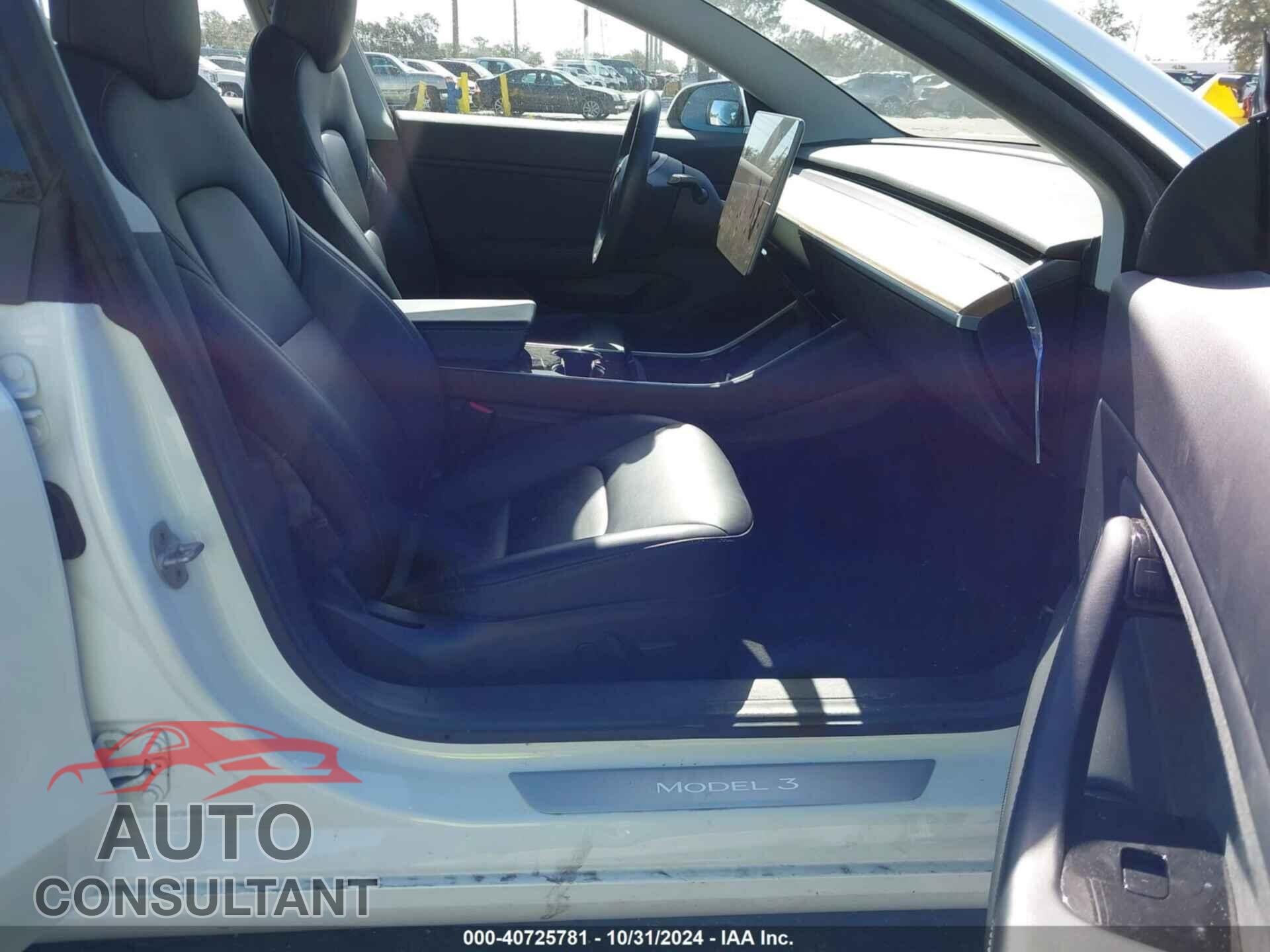 TESLA MODEL 3 2018 - 5YJ3E1EA2JF060600